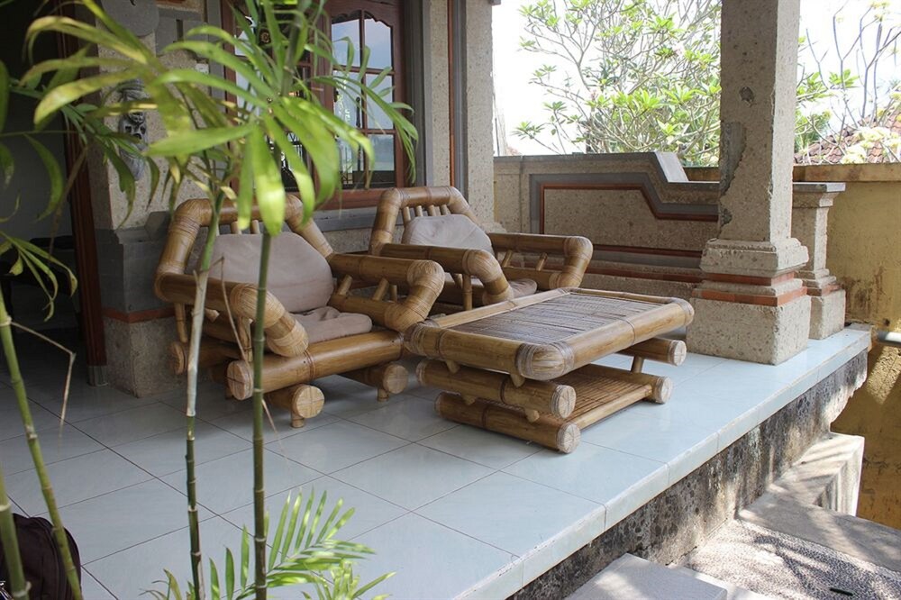 Gustis Garden 2 Guest House
