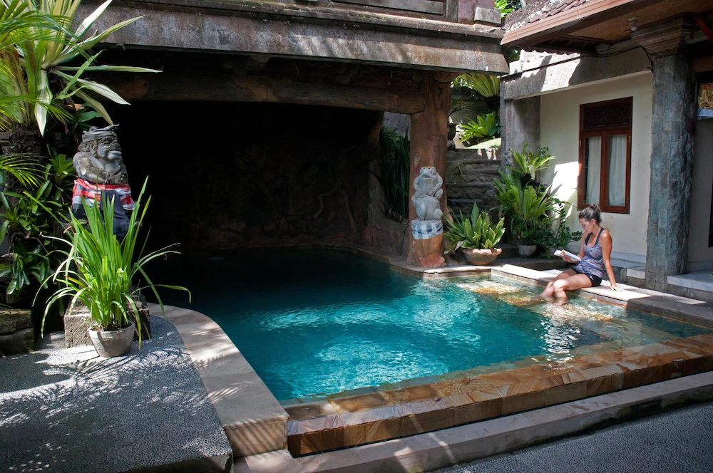Gustis Garden 2 Guest House