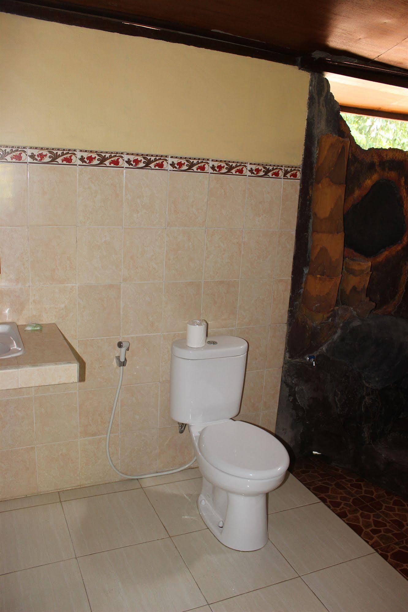Gustis Garden Bungalows