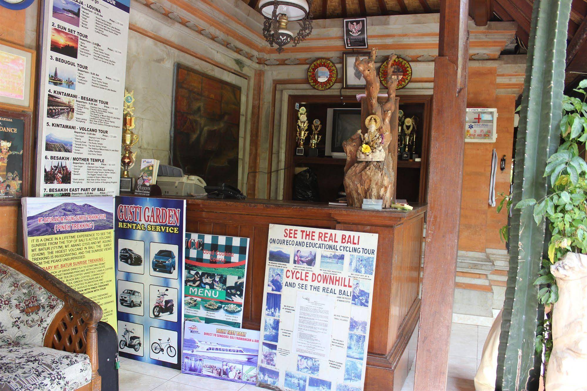 Gustis Garden Bungalows
