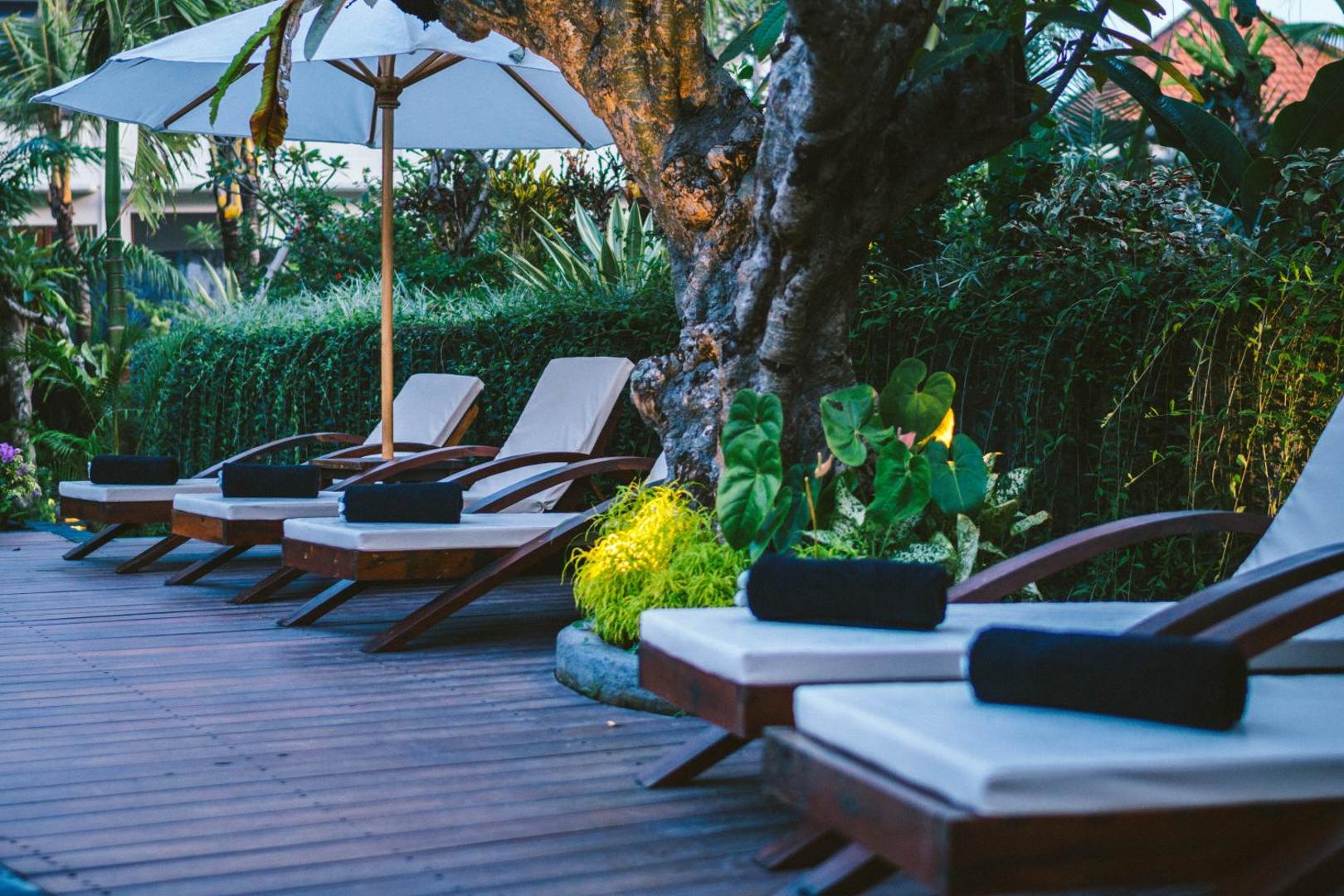 Honai Resort