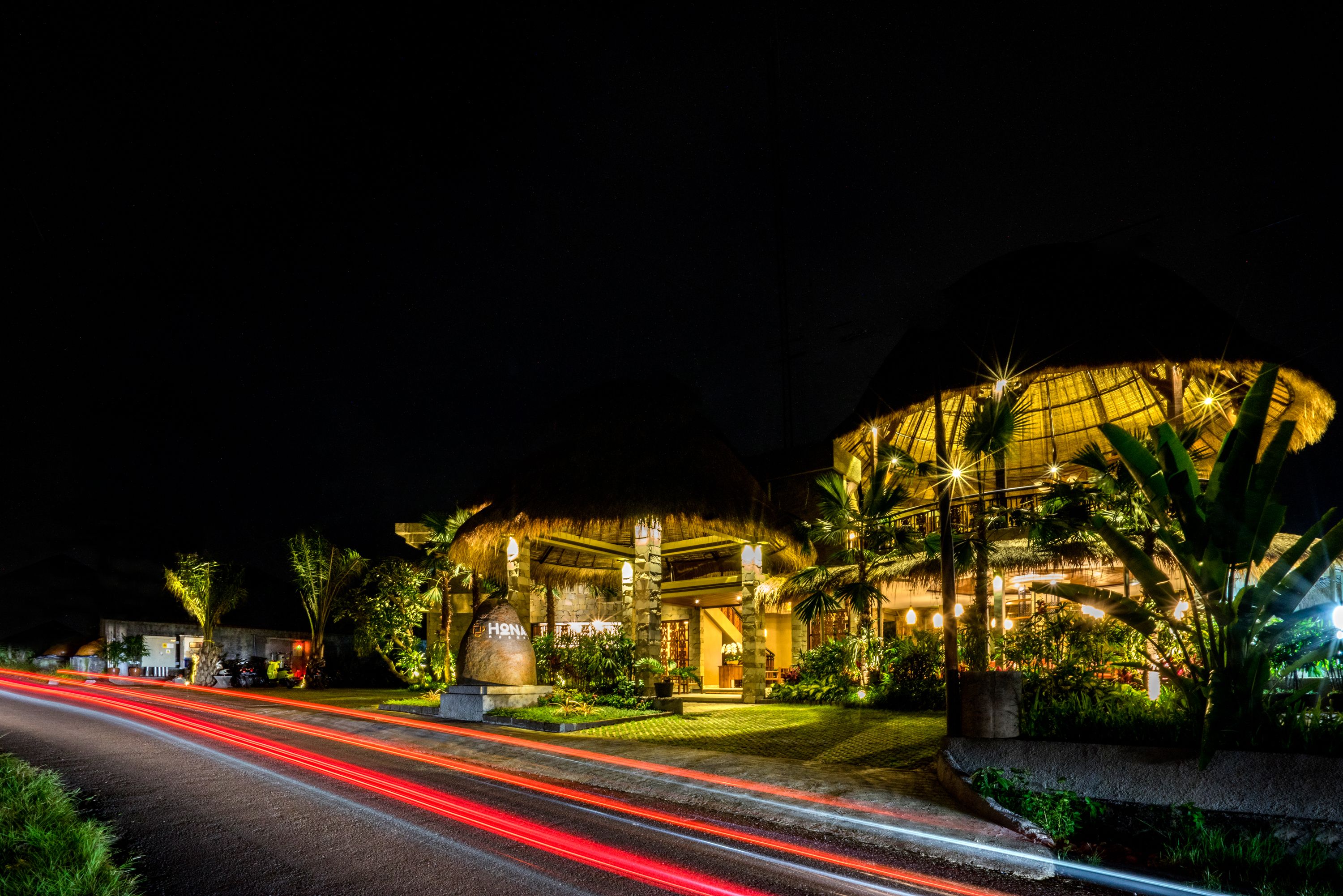 Honai Resort