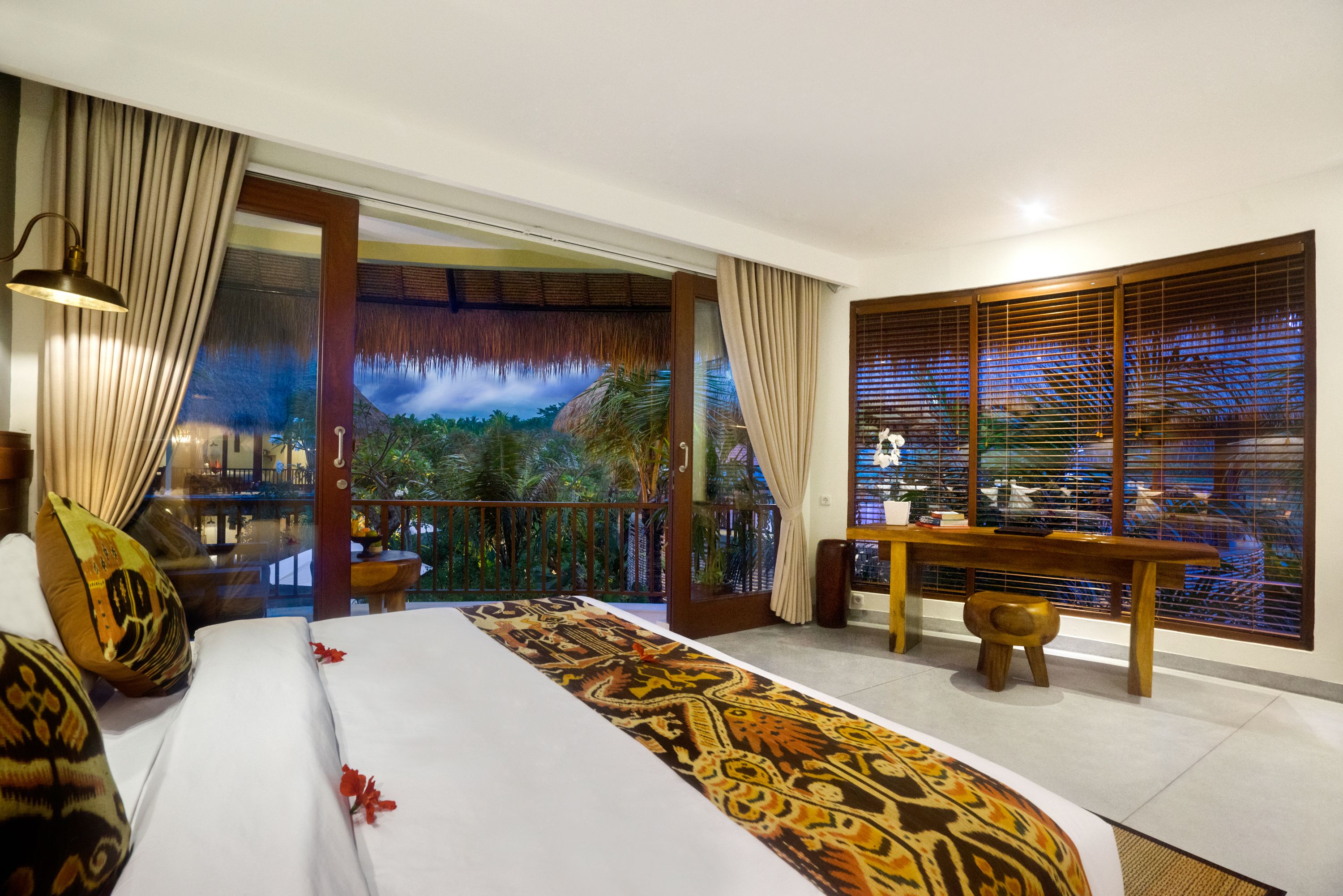 Honai Resort