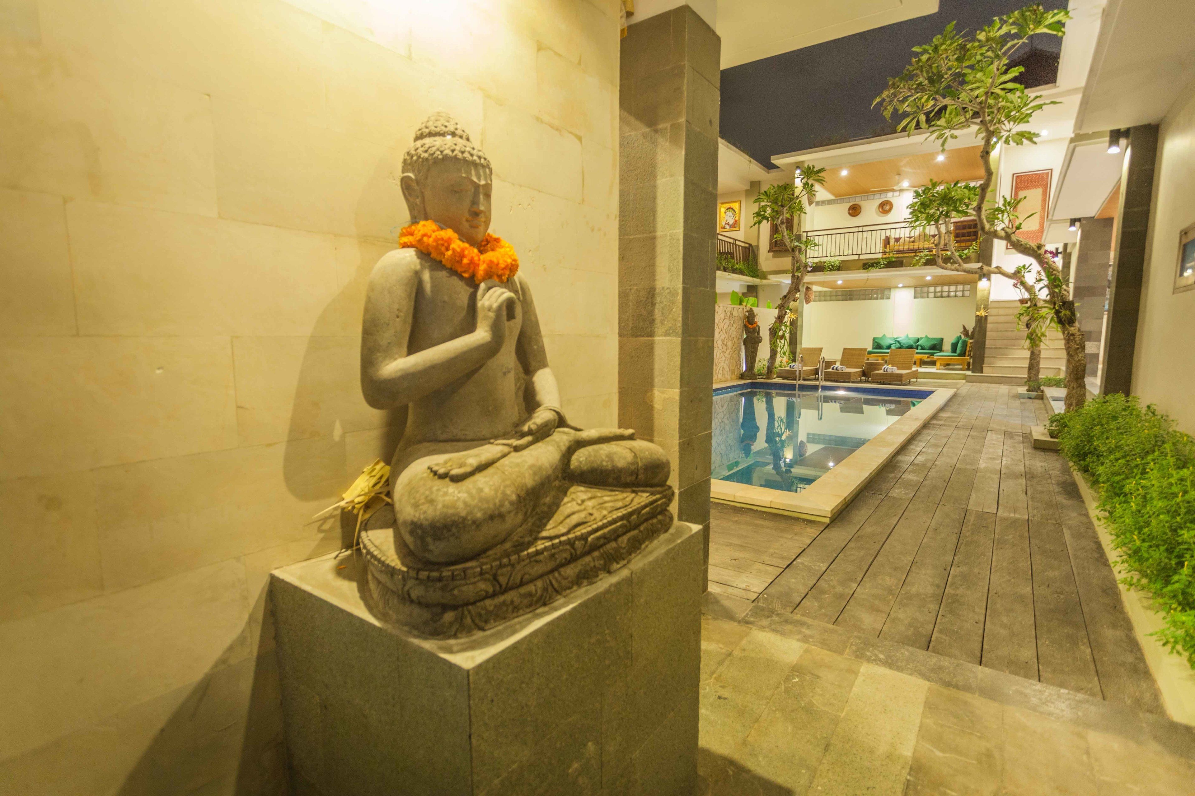 Janis Place Cottage by Purely