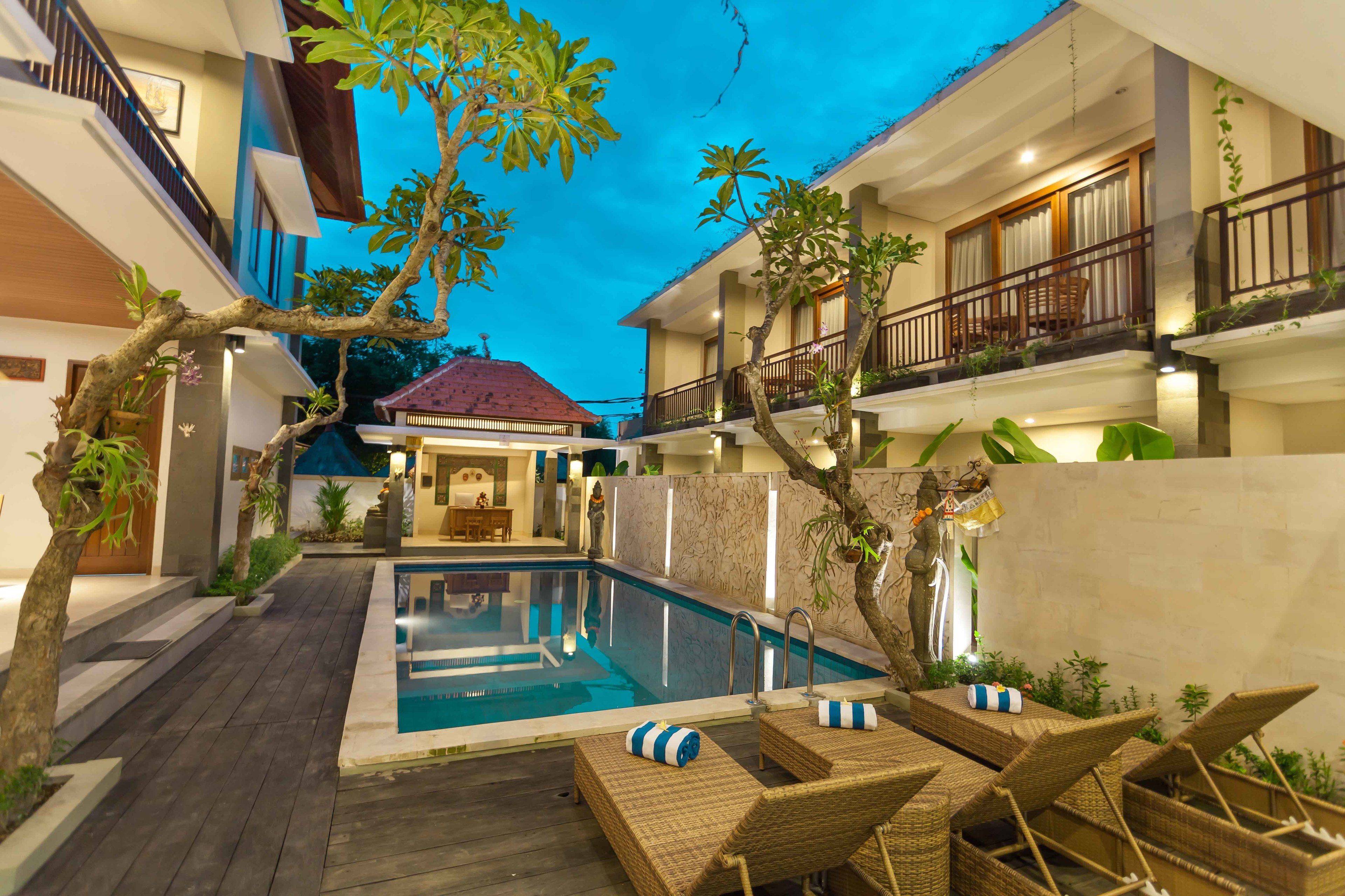 Janis Place Cottage by Purely