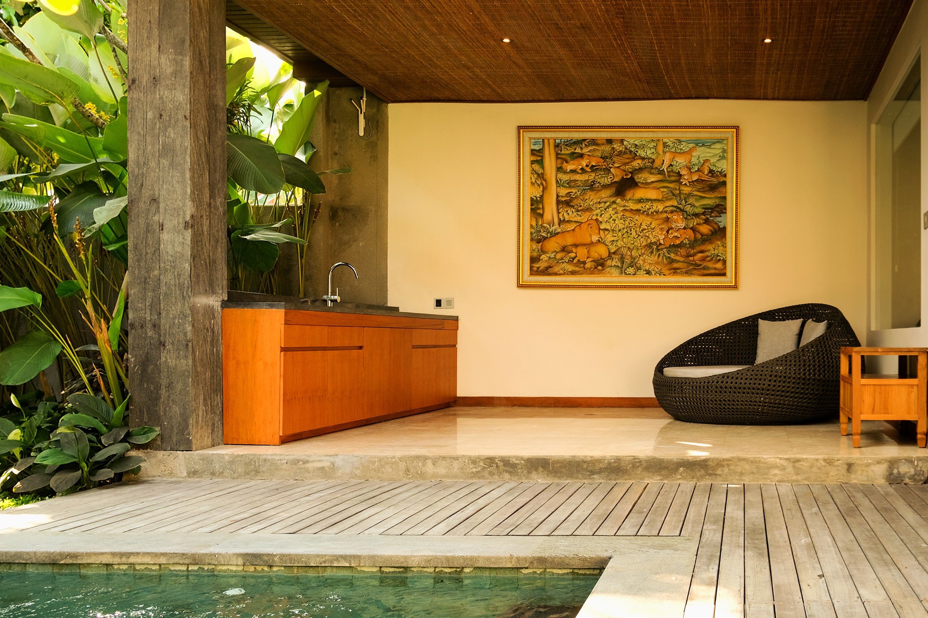 JAPA Suites & Villas