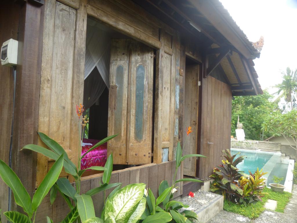 Joglo Taman Sari