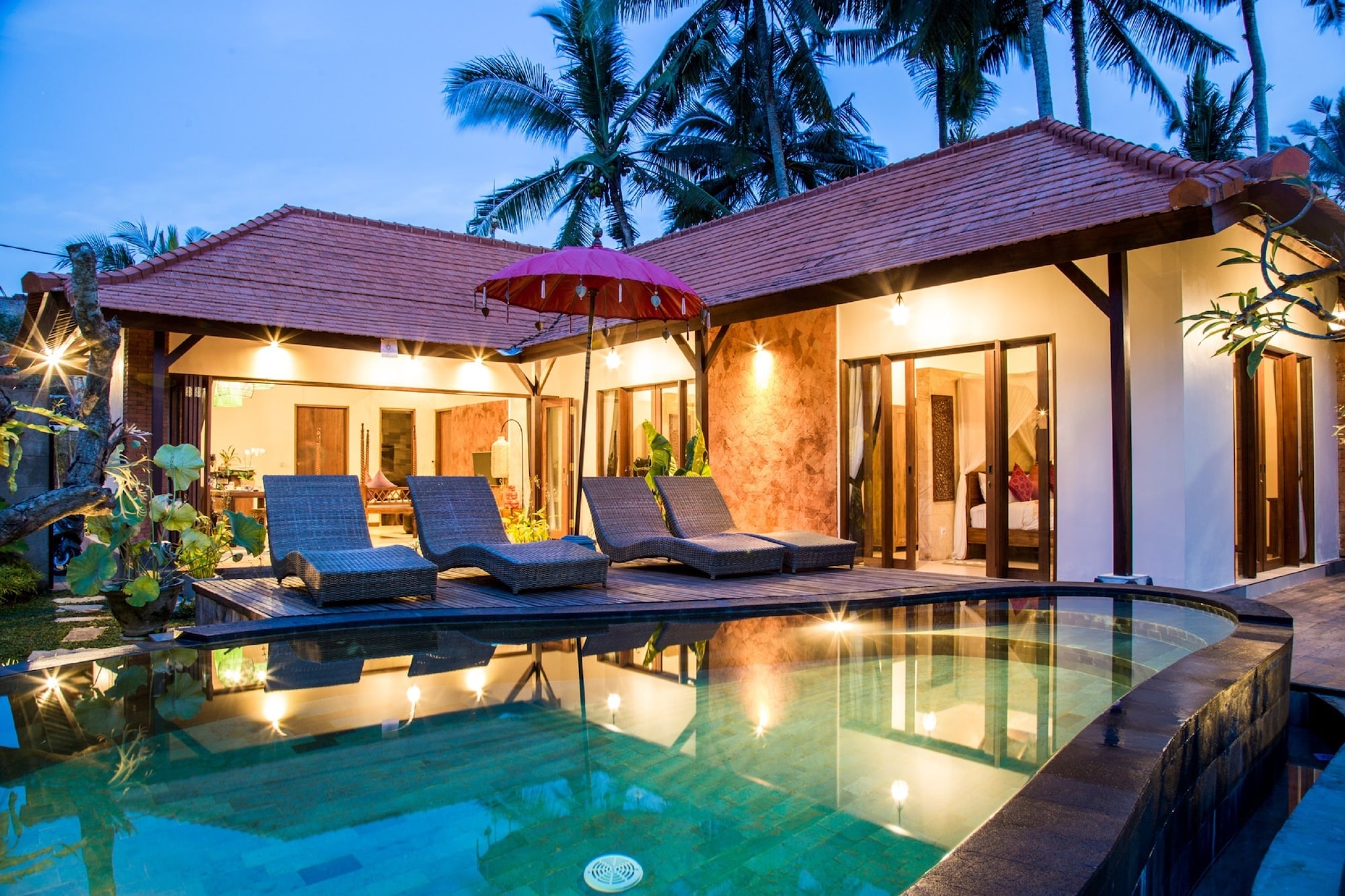 Kakul Villas & Suites