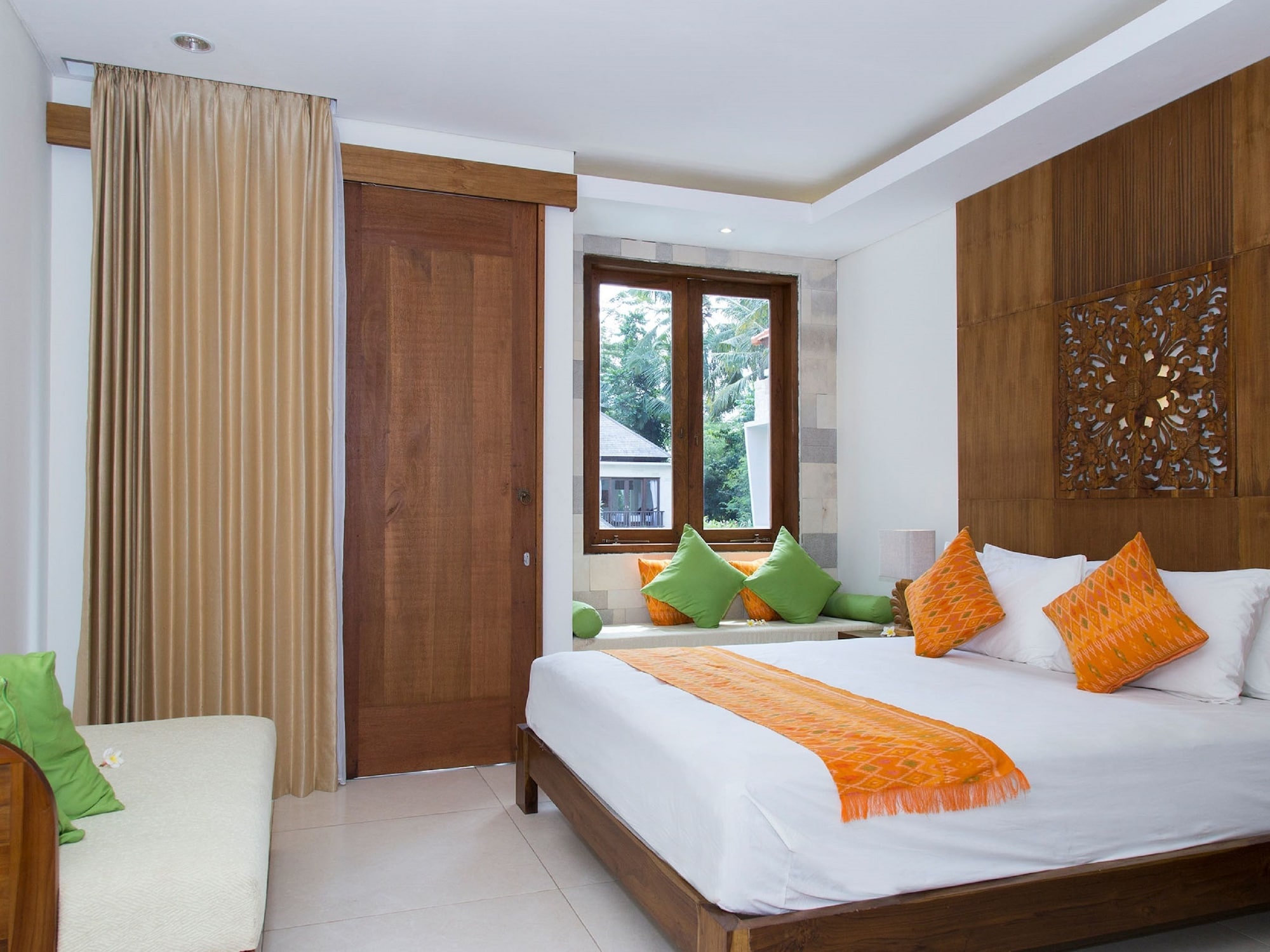 Kakul Villas & Suites