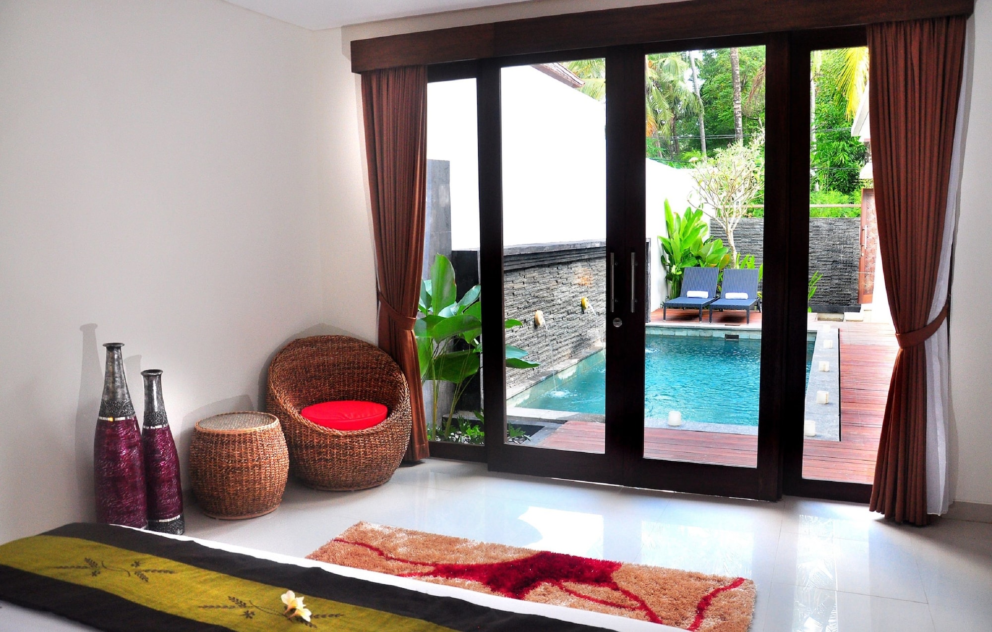 Kakul Villas & Suites