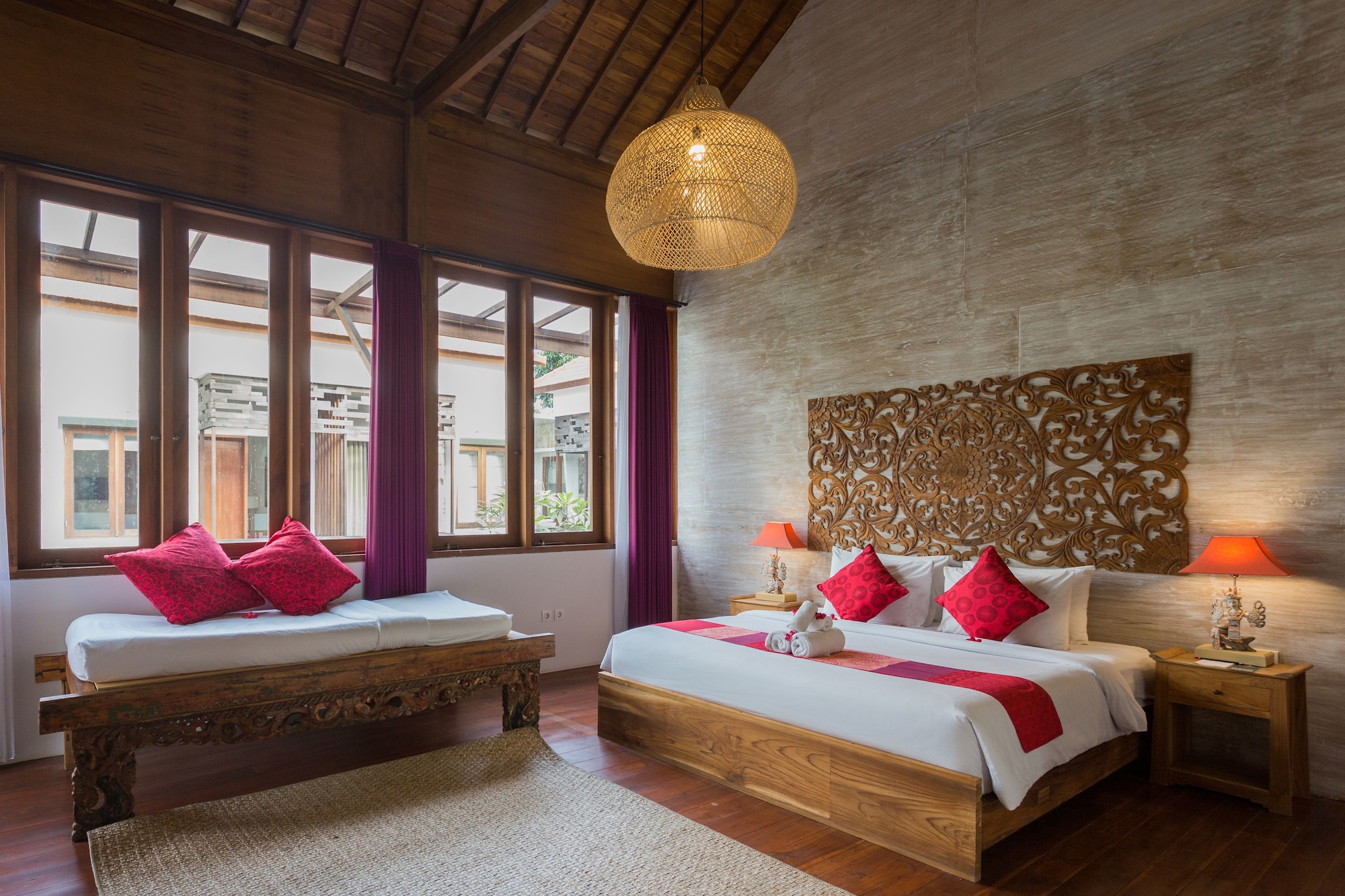 Kakul Villas & Suites