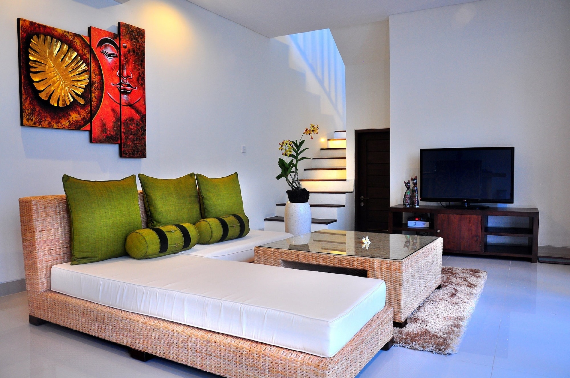 Kakul Villas & Suites