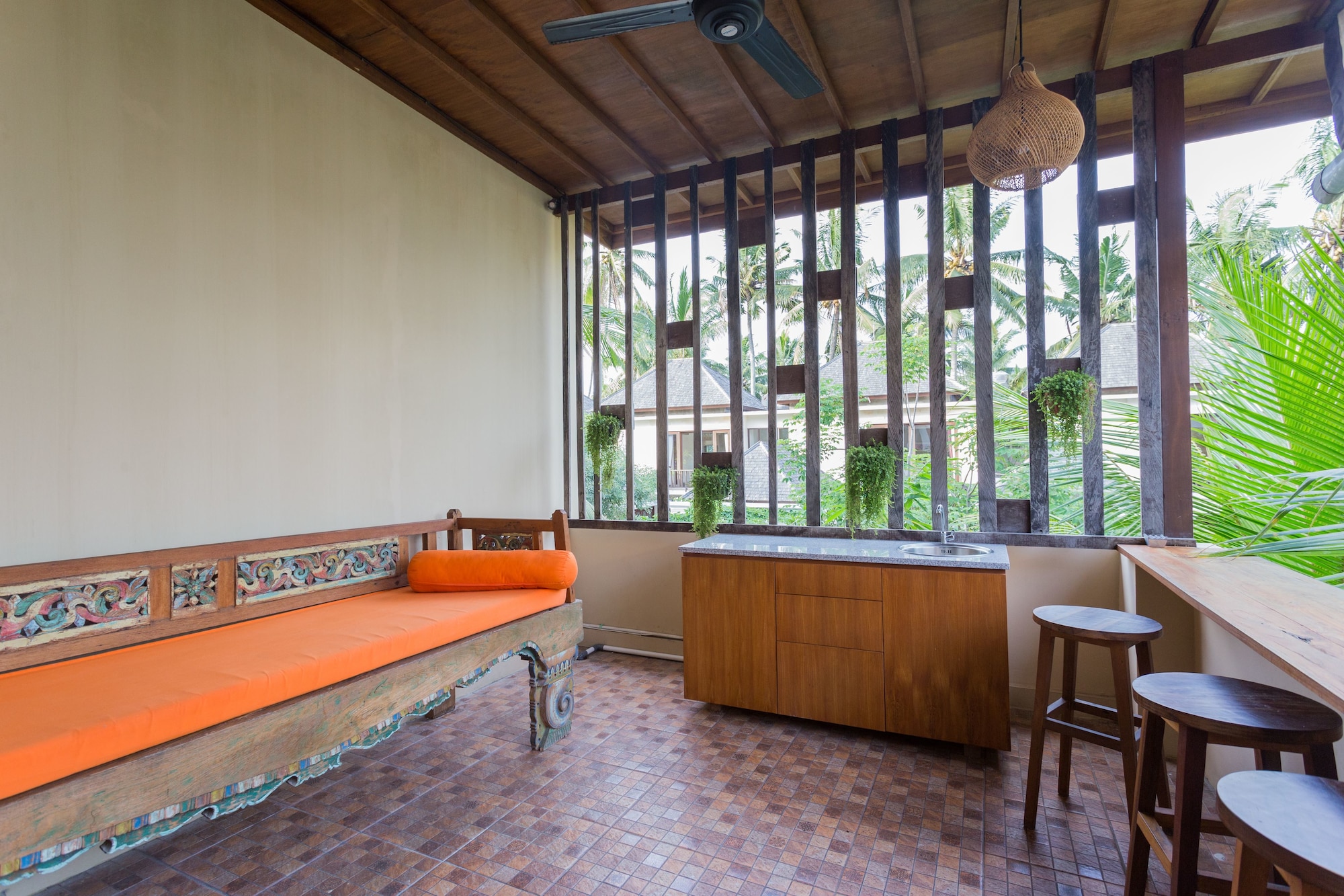 Kakul Villas & Suites