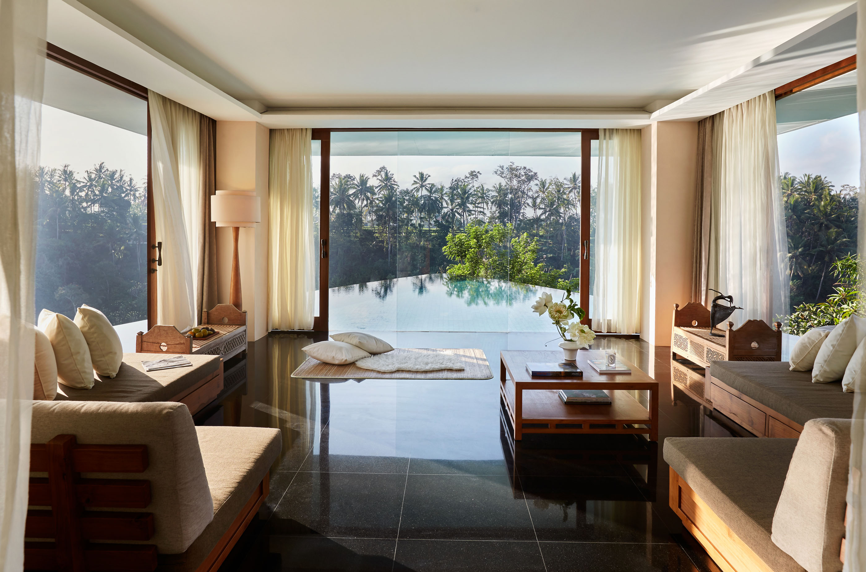 Kamandalu Resort & Spa
