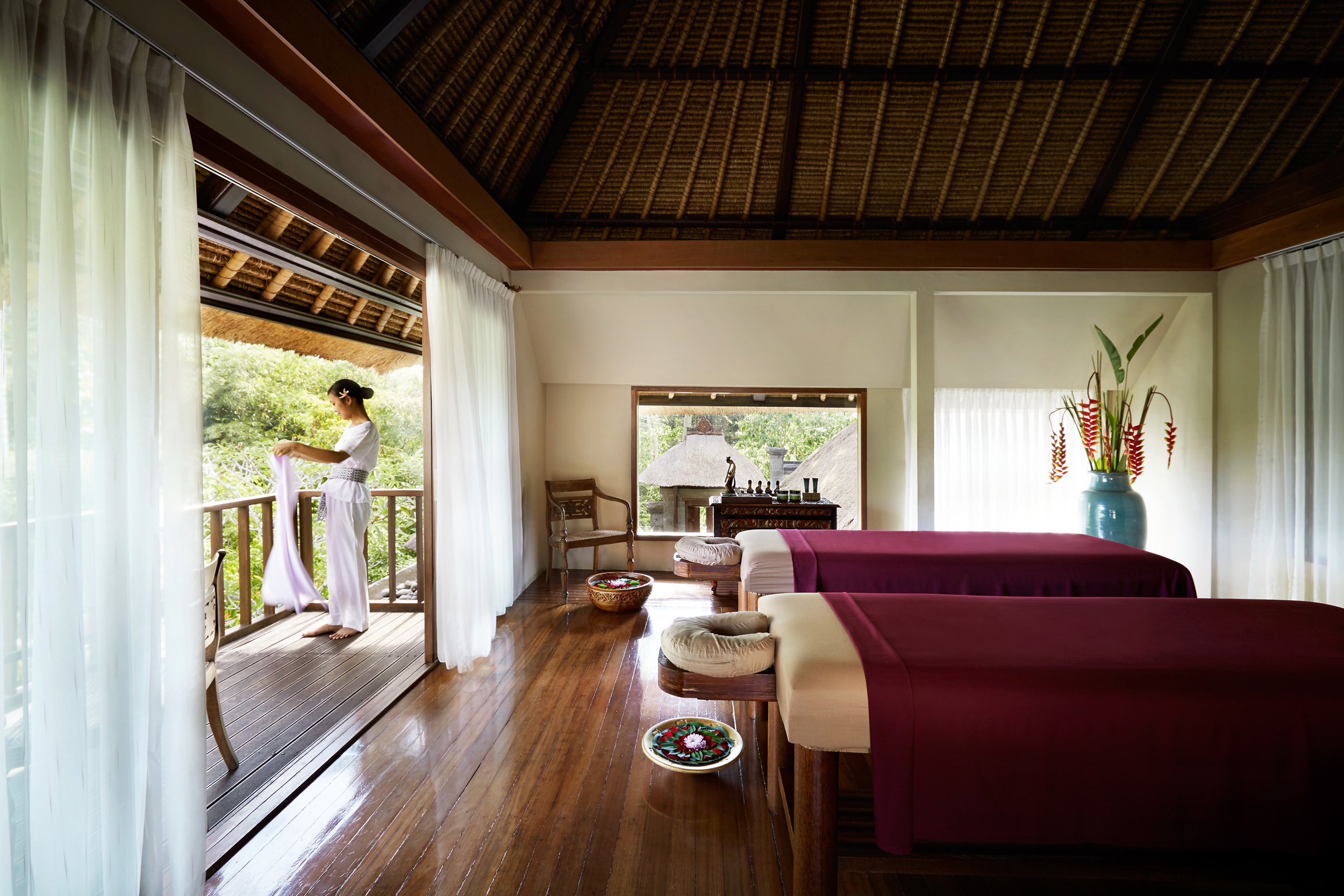 Kamandalu Resort & Spa