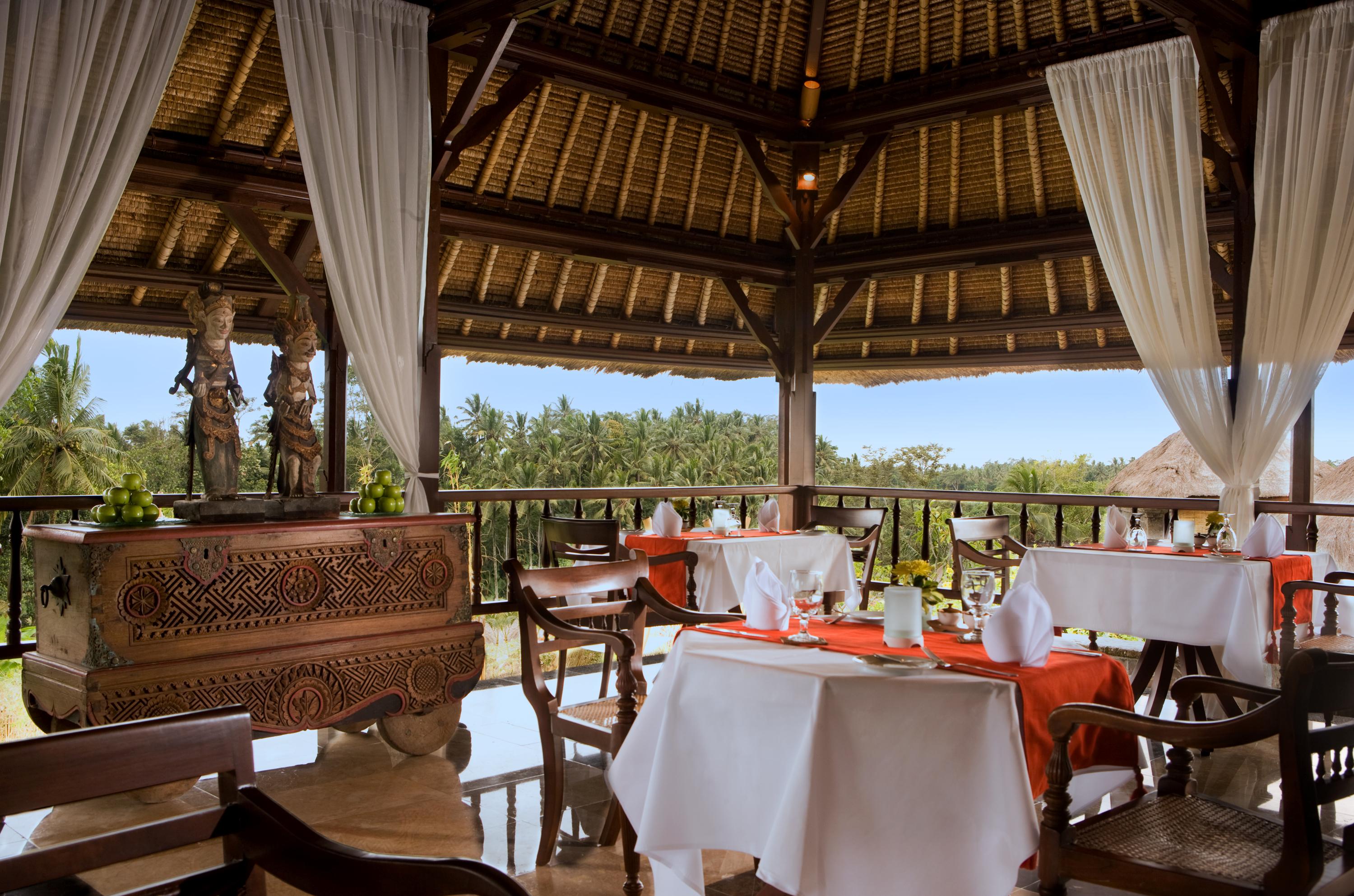 Kamandalu Resort & Spa