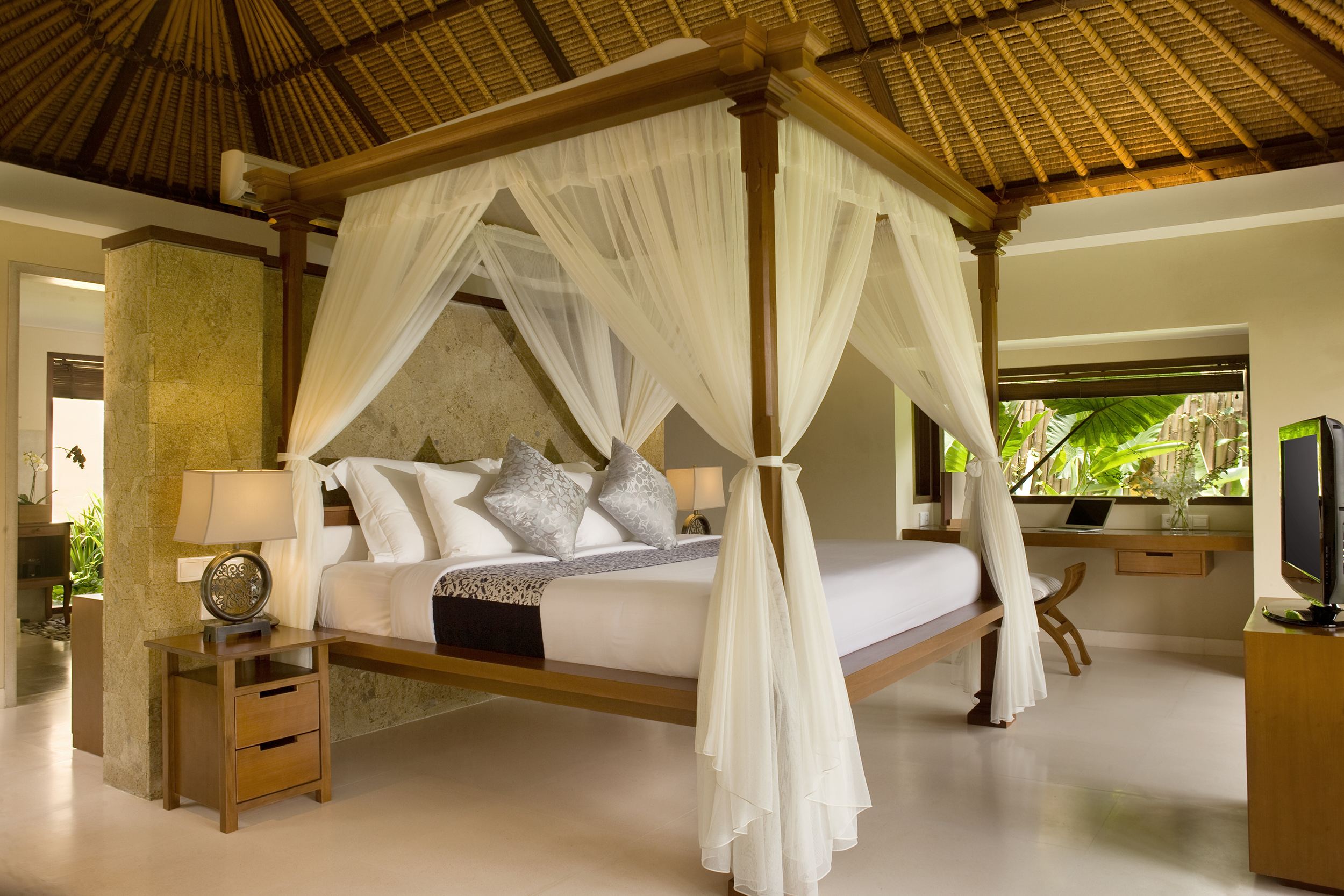 Kamandalu Resort & Spa