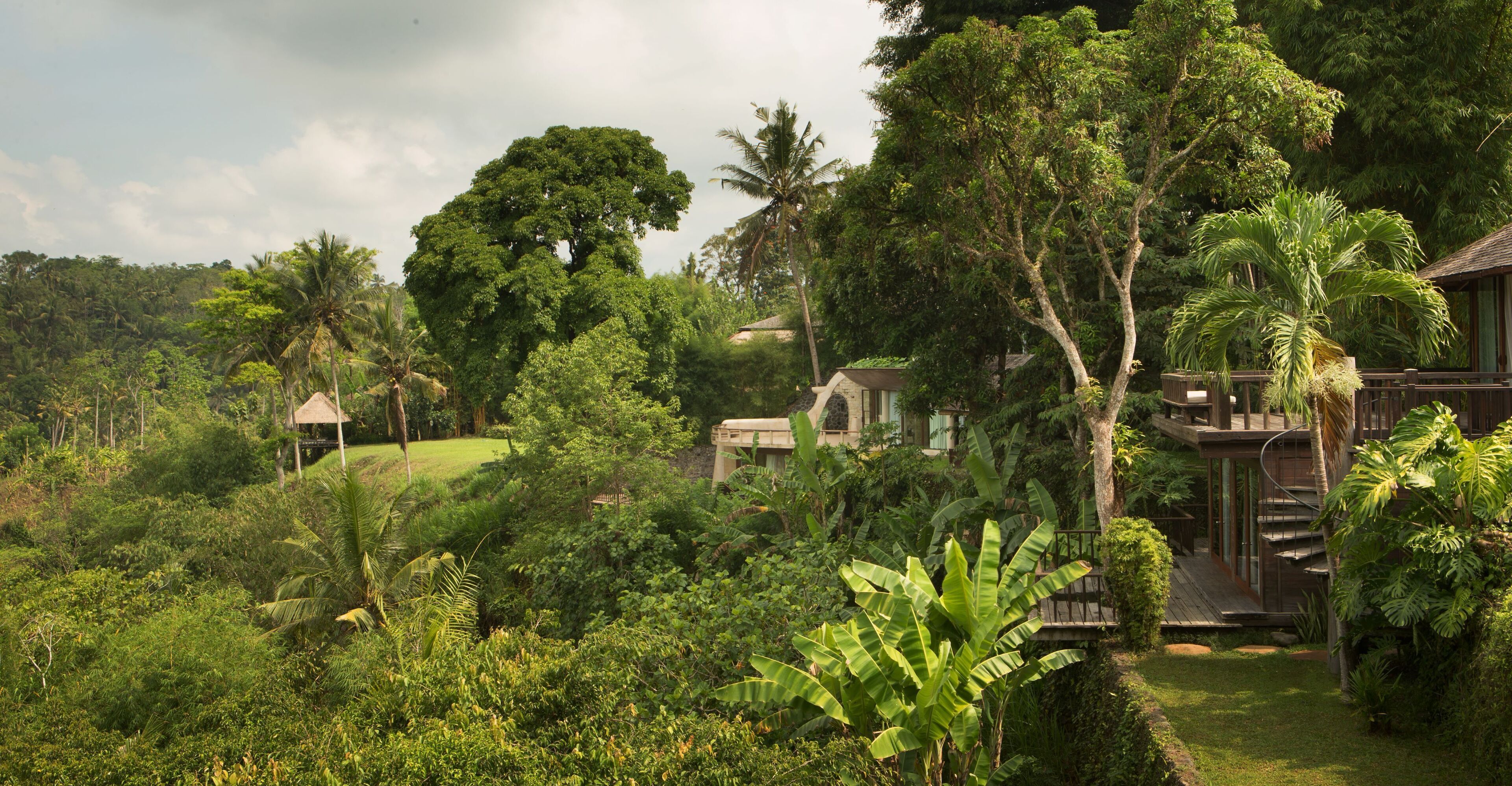 Kamaniiya River Villa