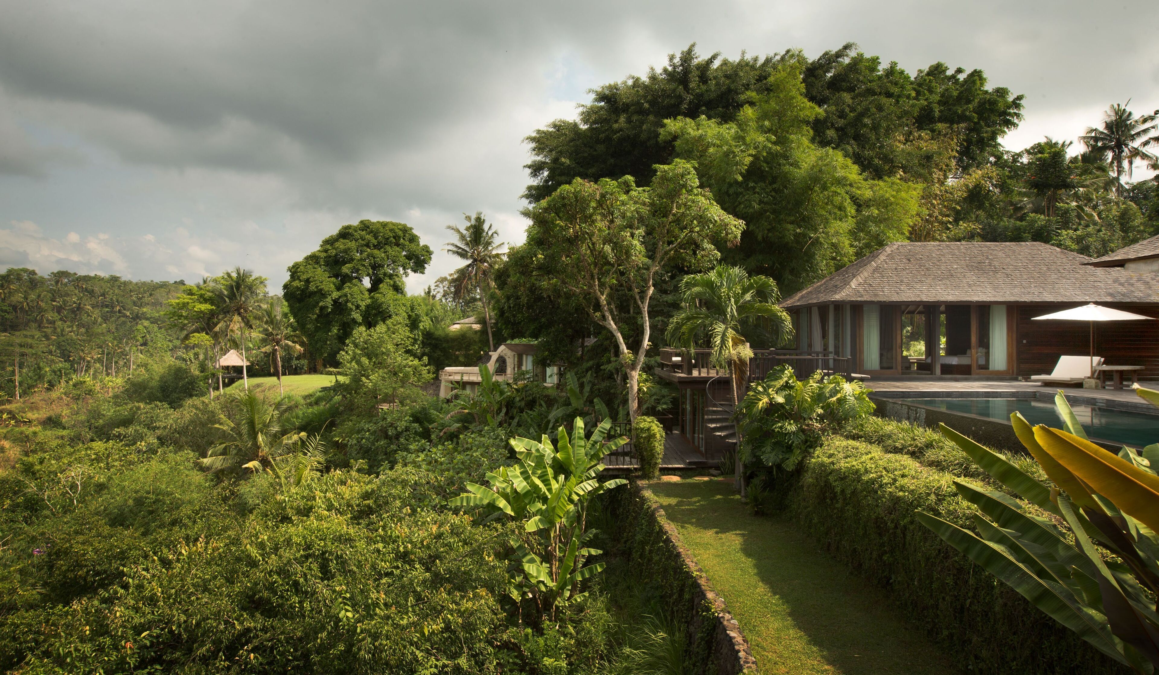 Kamaniiya River Villa