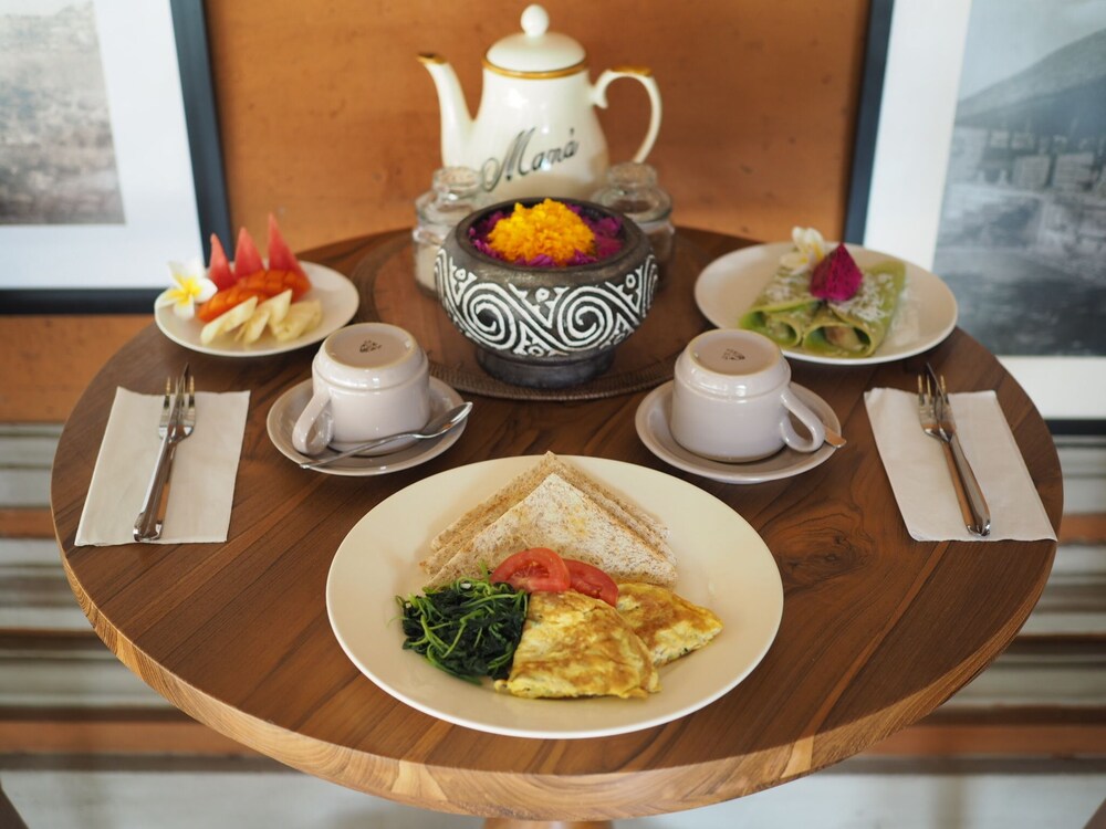 Kampung Sari Gallery & Homestay