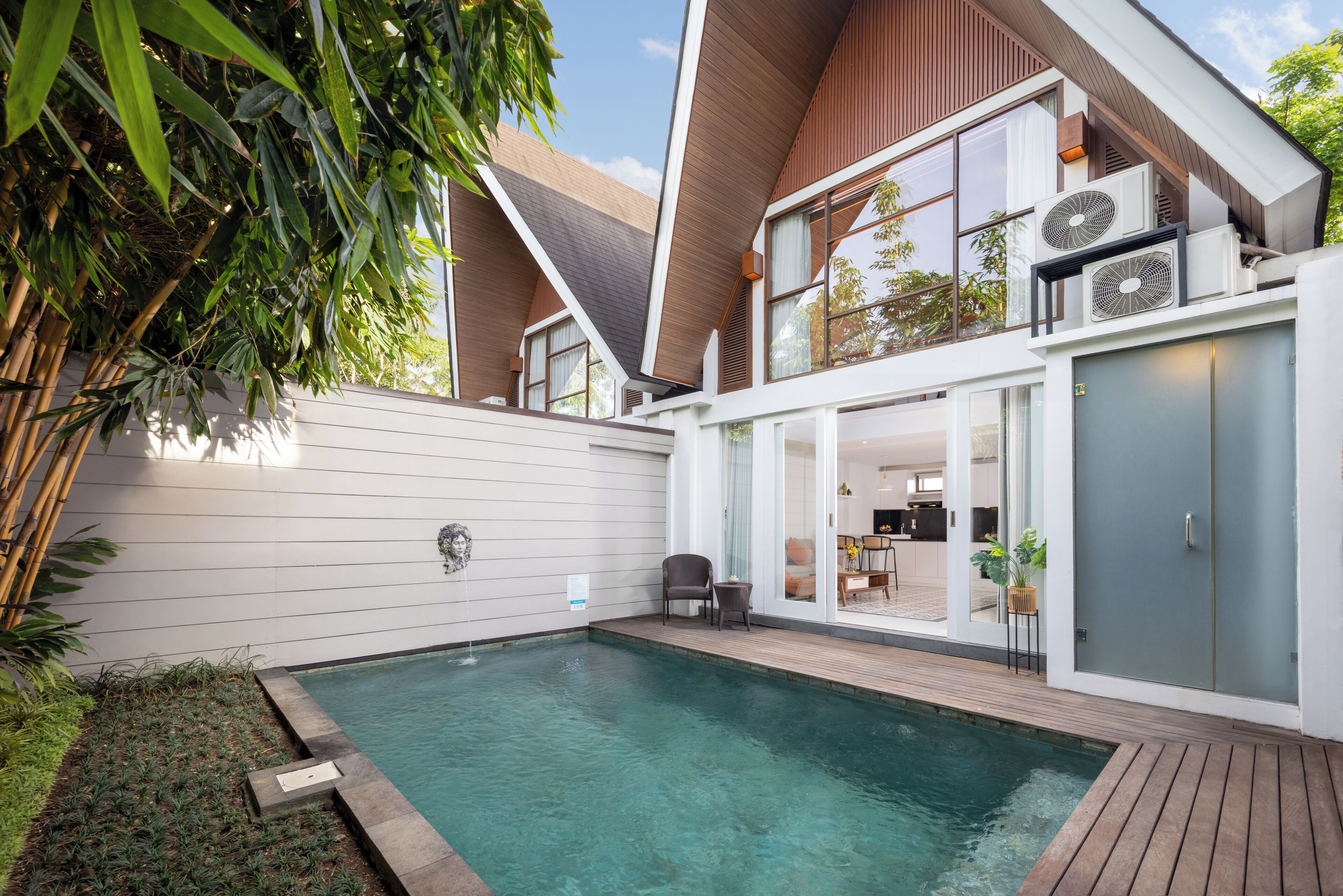 Kanhara Villas by Pramana Villas