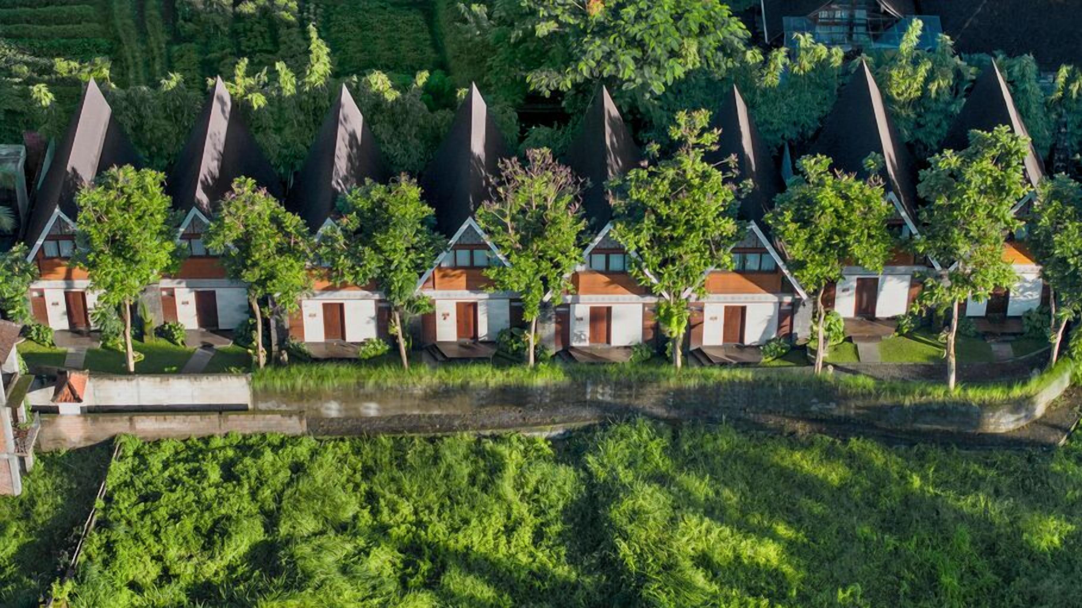 Kanhara Villas by Pramana Villas