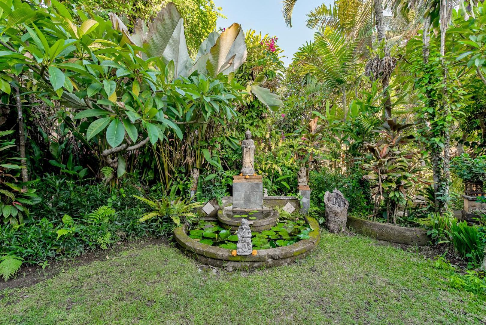 Kebun Indah