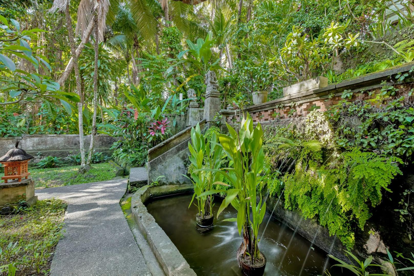 Kebun Indah