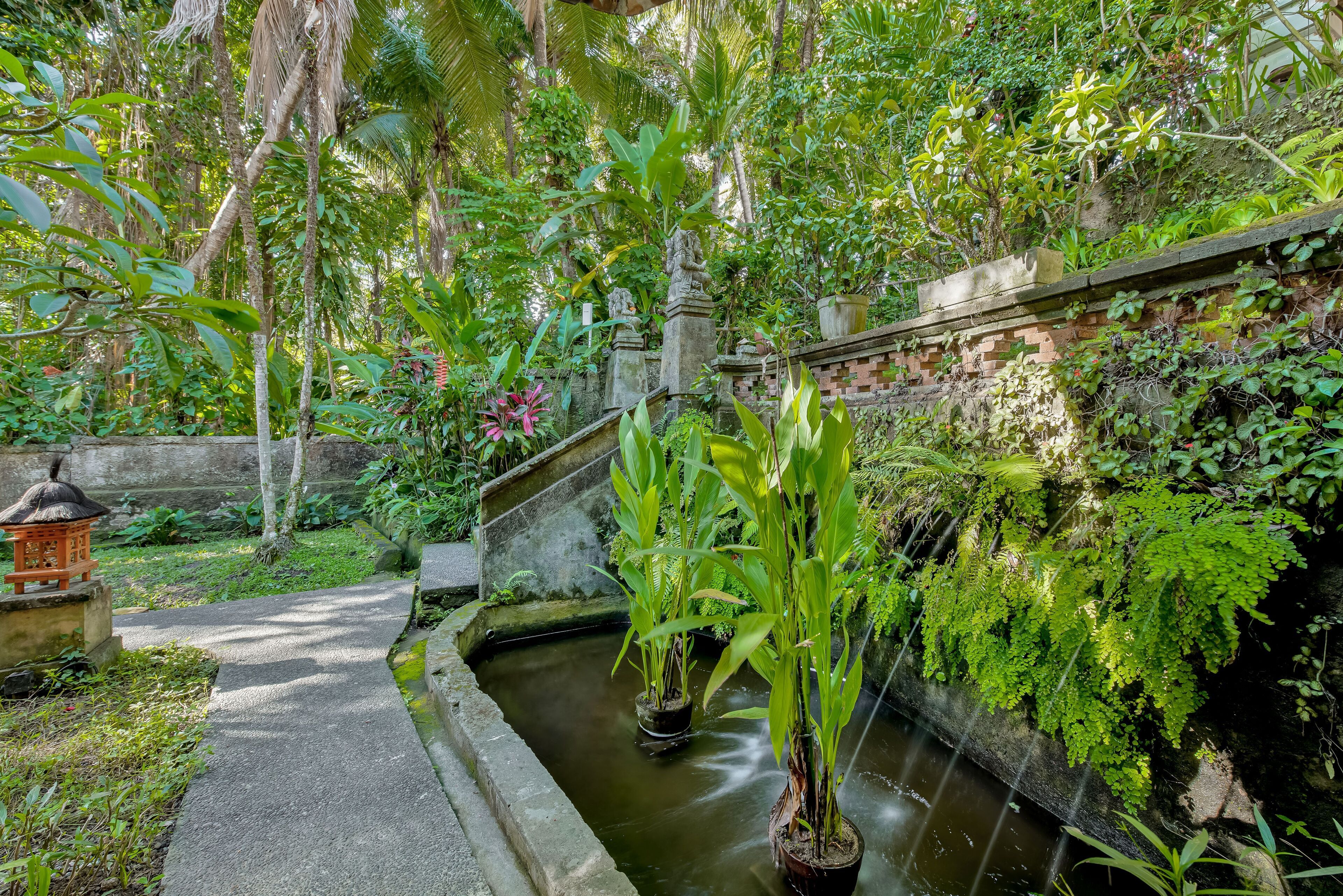 Kebun Indah