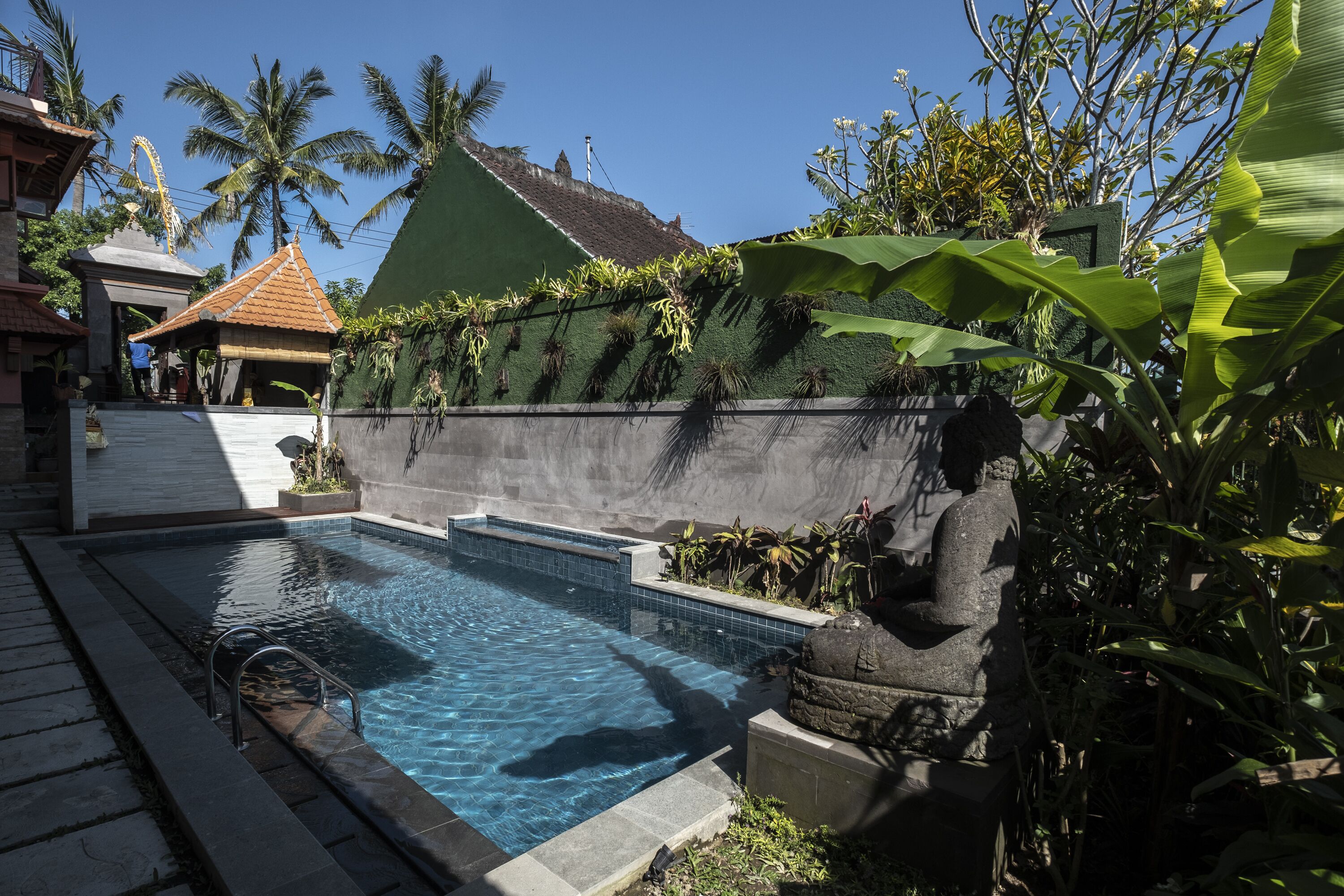 Kemangi Apartments and Yoga Space