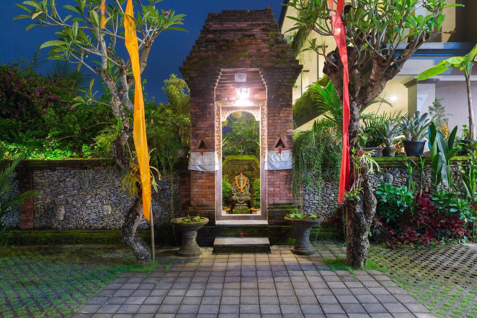 Kiskenda Cottages