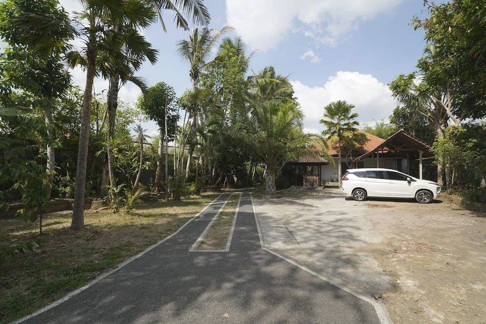 OYO 1840 Kubu Ubud Hotel