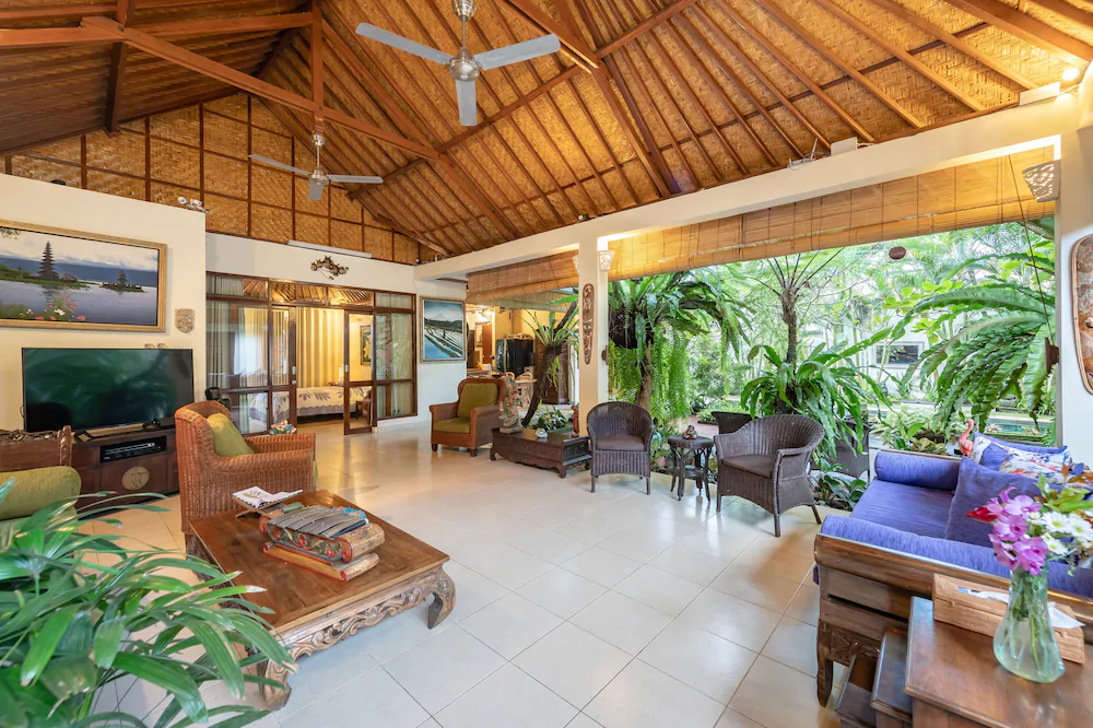 Kuda Angin Villa