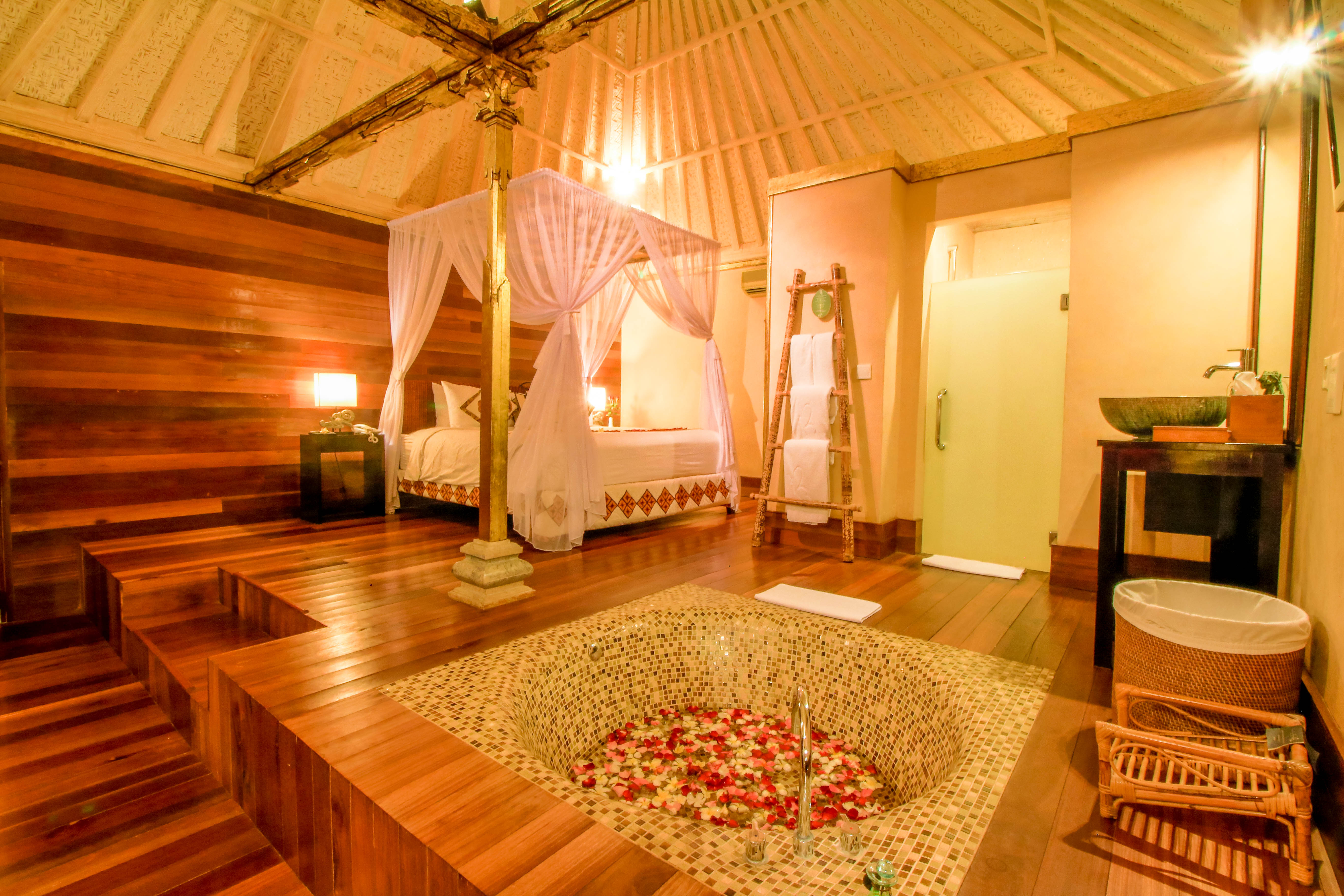 Kupu Kupu Barong Villas and Tree Spa by L’Occitane