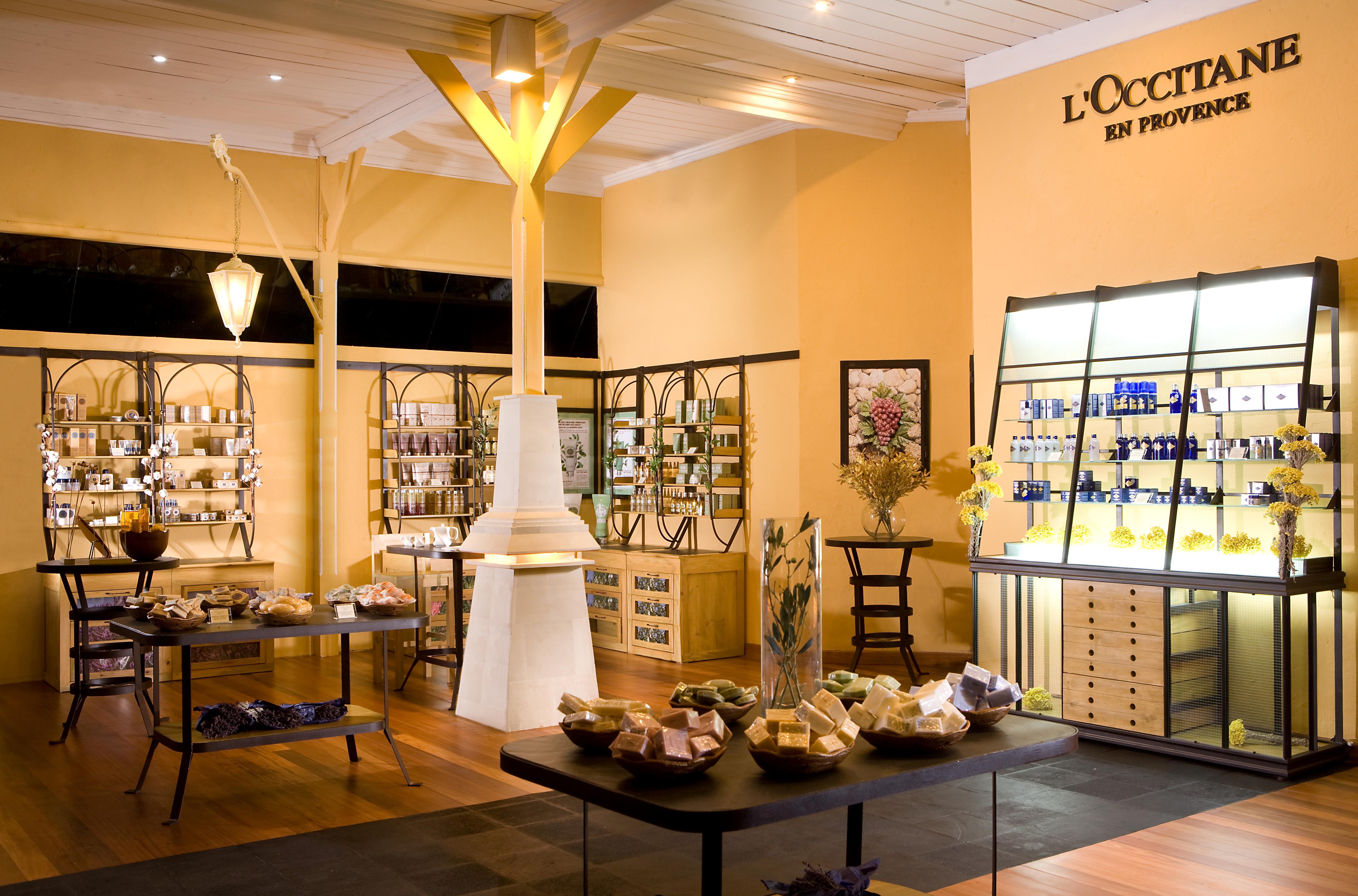 Kupu Kupu Barong Villas and Tree Spa by L’Occitane