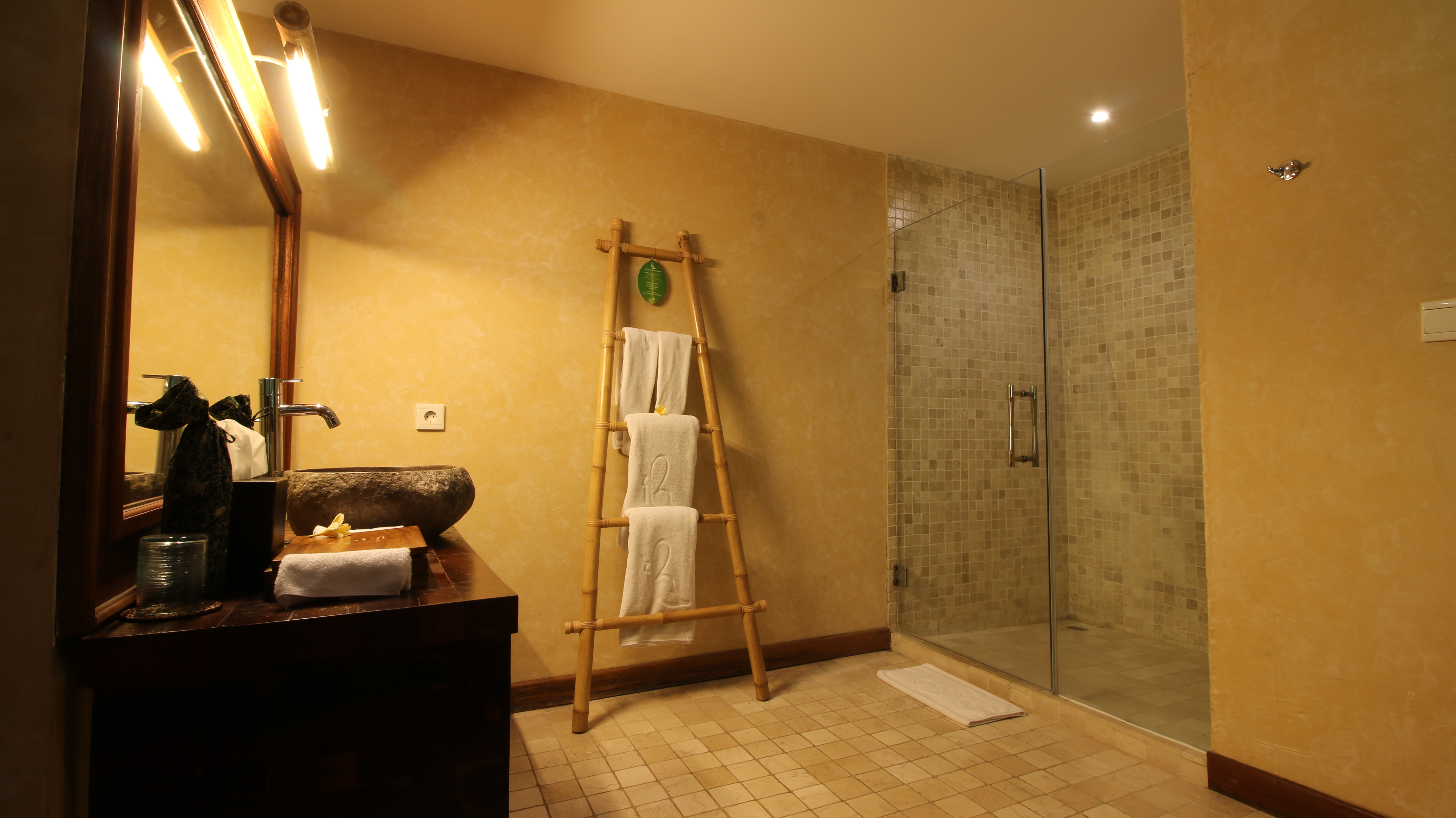 Kupu Kupu Barong Villas and Tree Spa by L’Occitane