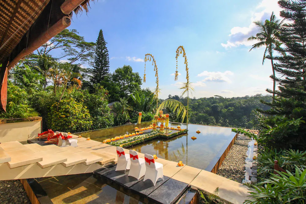 Kupu Kupu Barong Villas and Tree Spa by L’Occitane