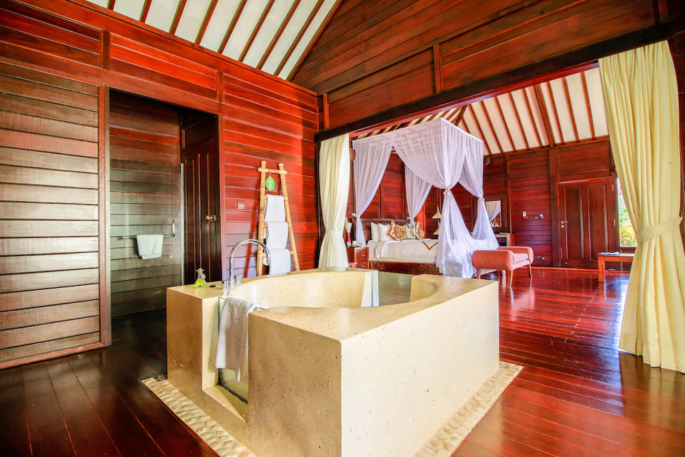 Kupu Kupu Barong Villas and Tree Spa by L’Occitane