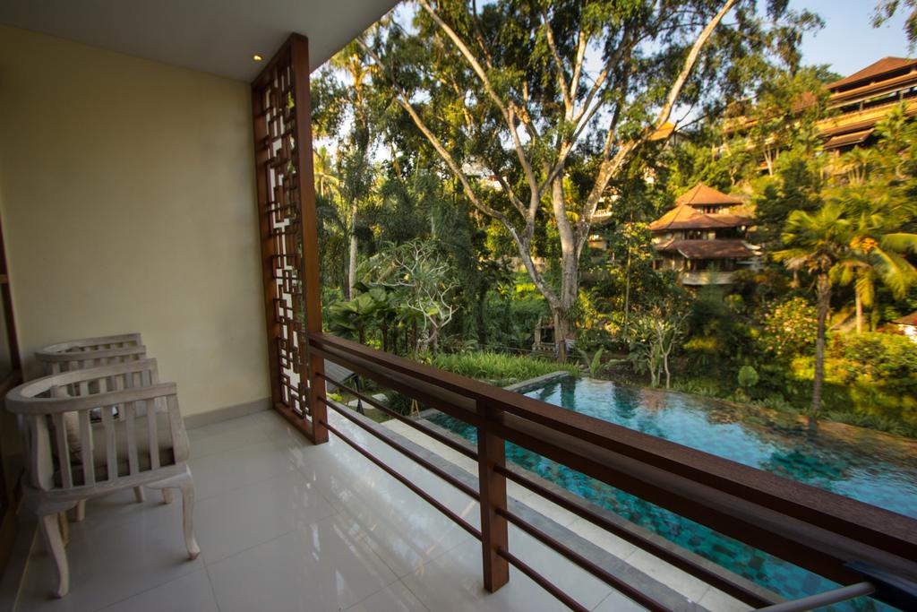 Labak River Hotel