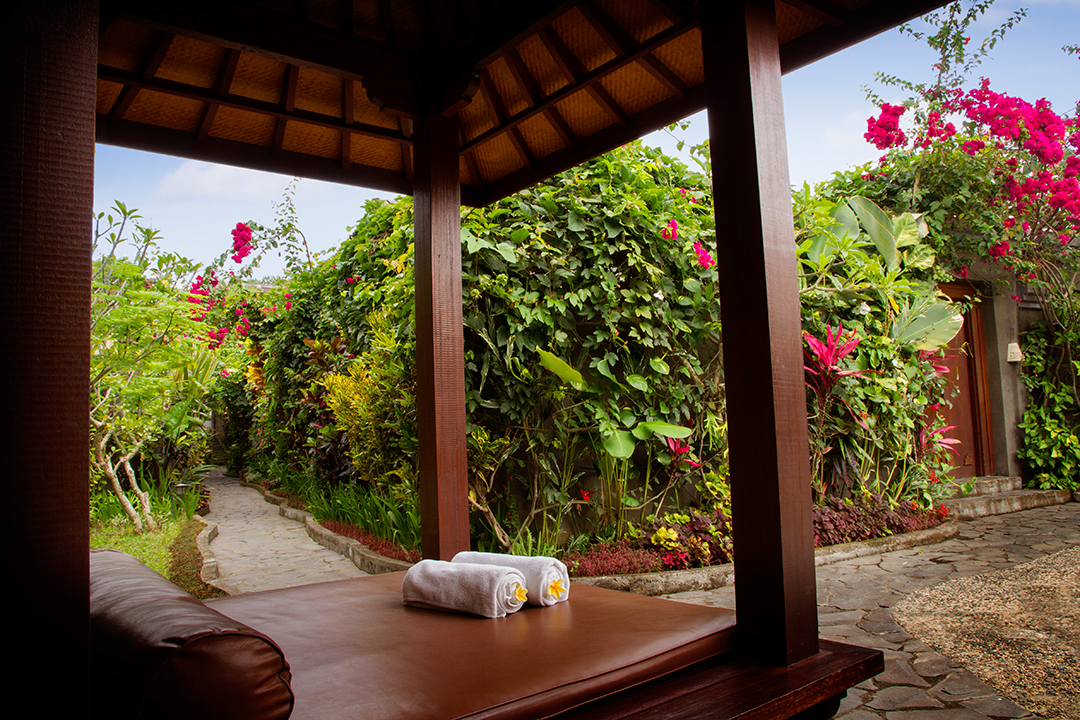 Ladera Villa