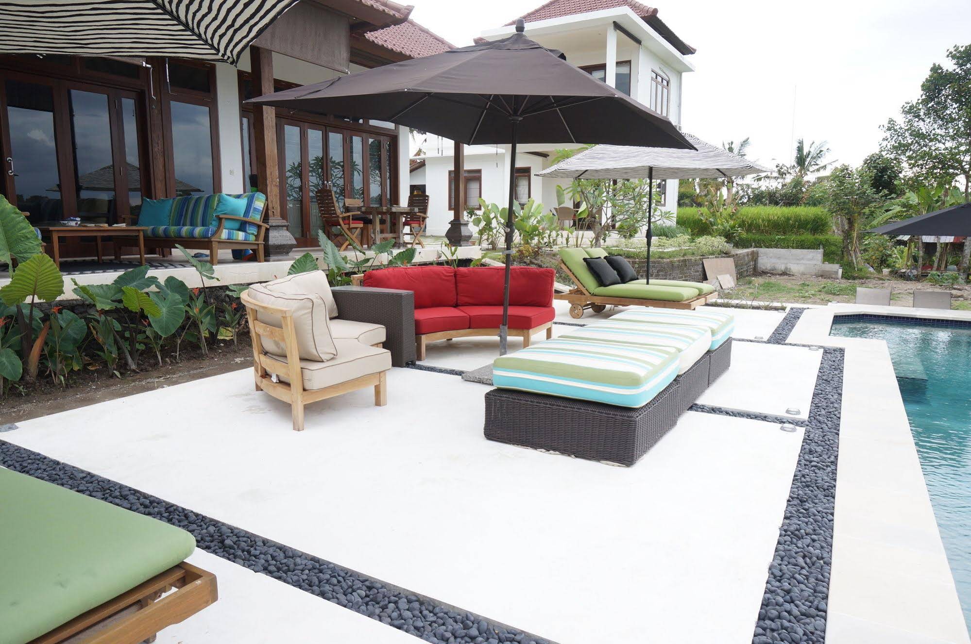 Lebah Villas