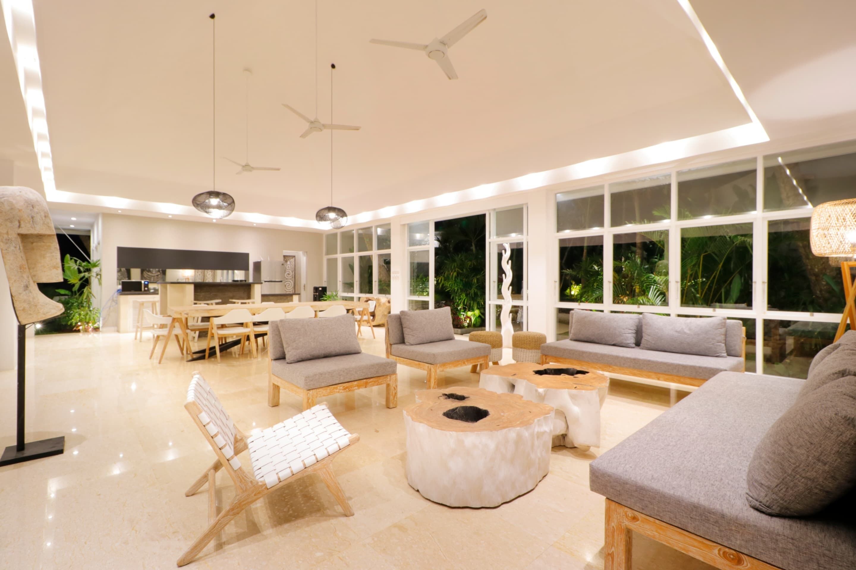 Limitless Jungle Villas Complex 5 BR Ubud w/Staff