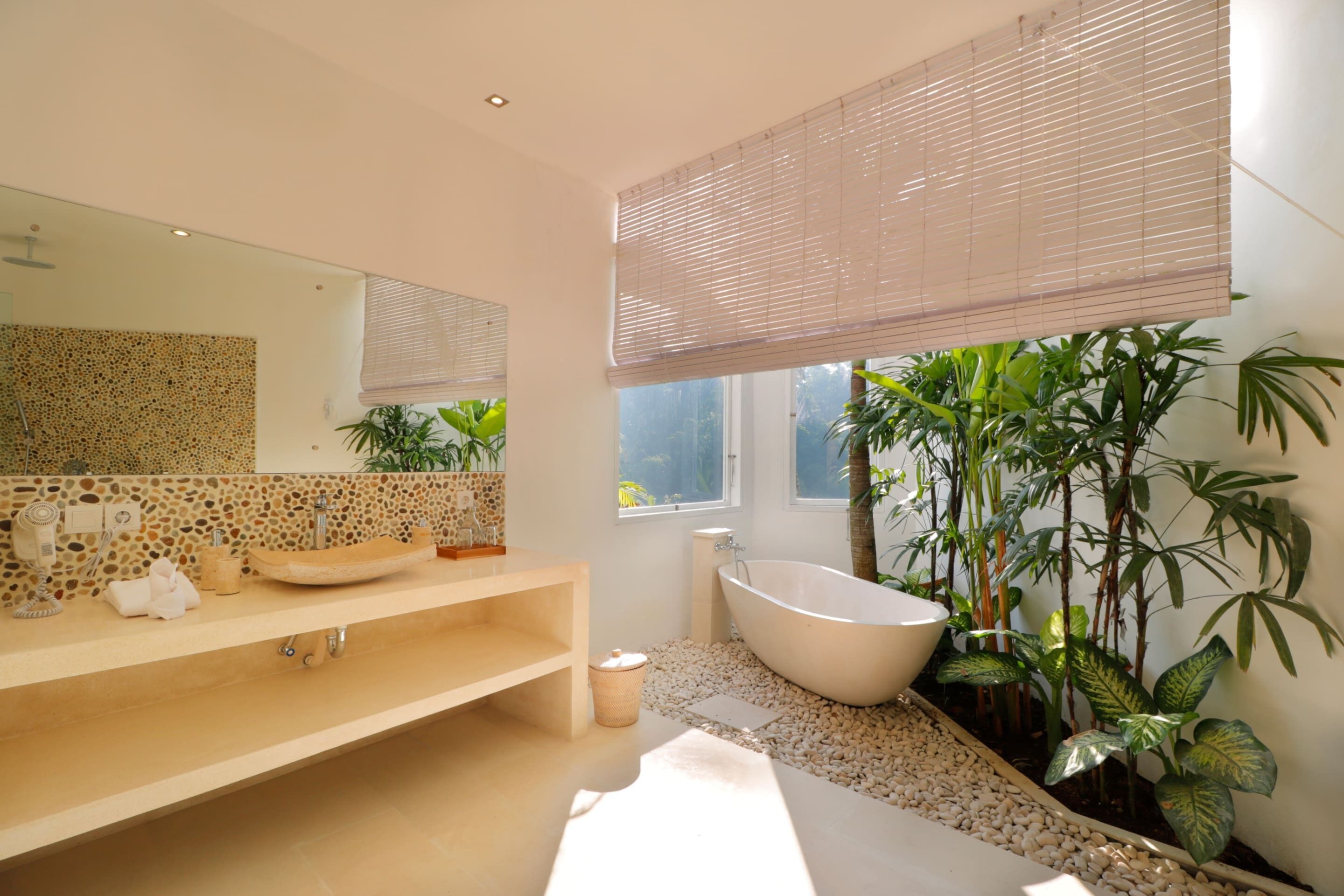 Limitless Jungle Villas Complex 5 BR Ubud w/Staff