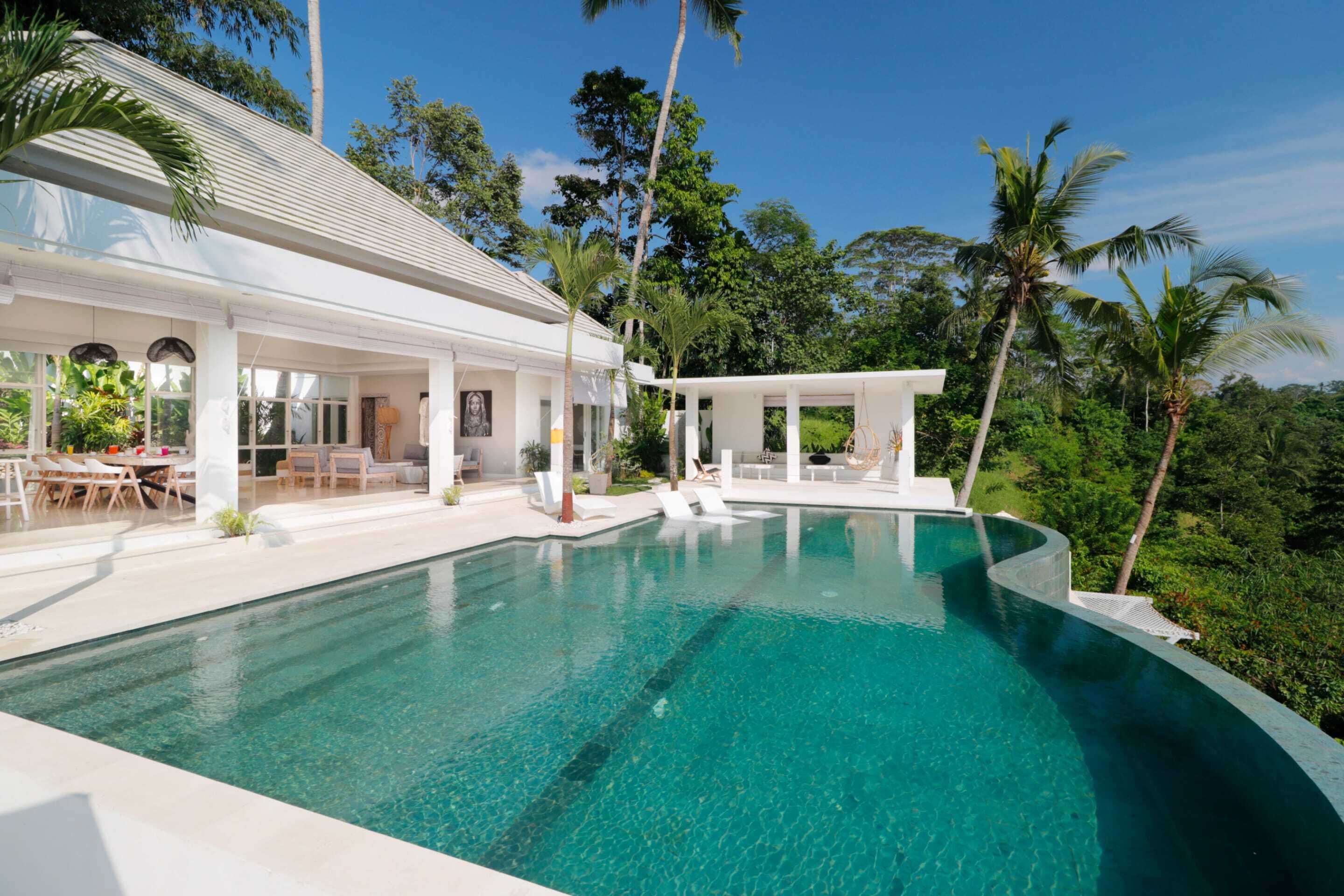 Limitless Jungle Villas Complex 5 BR Ubud w/Staff