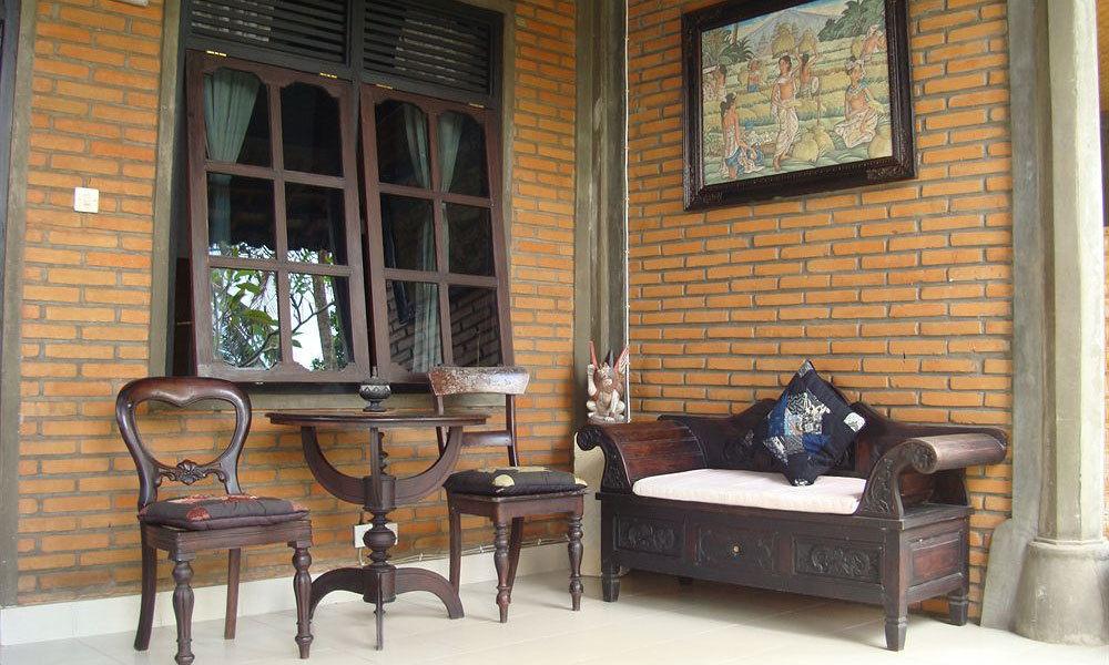 Loka House
