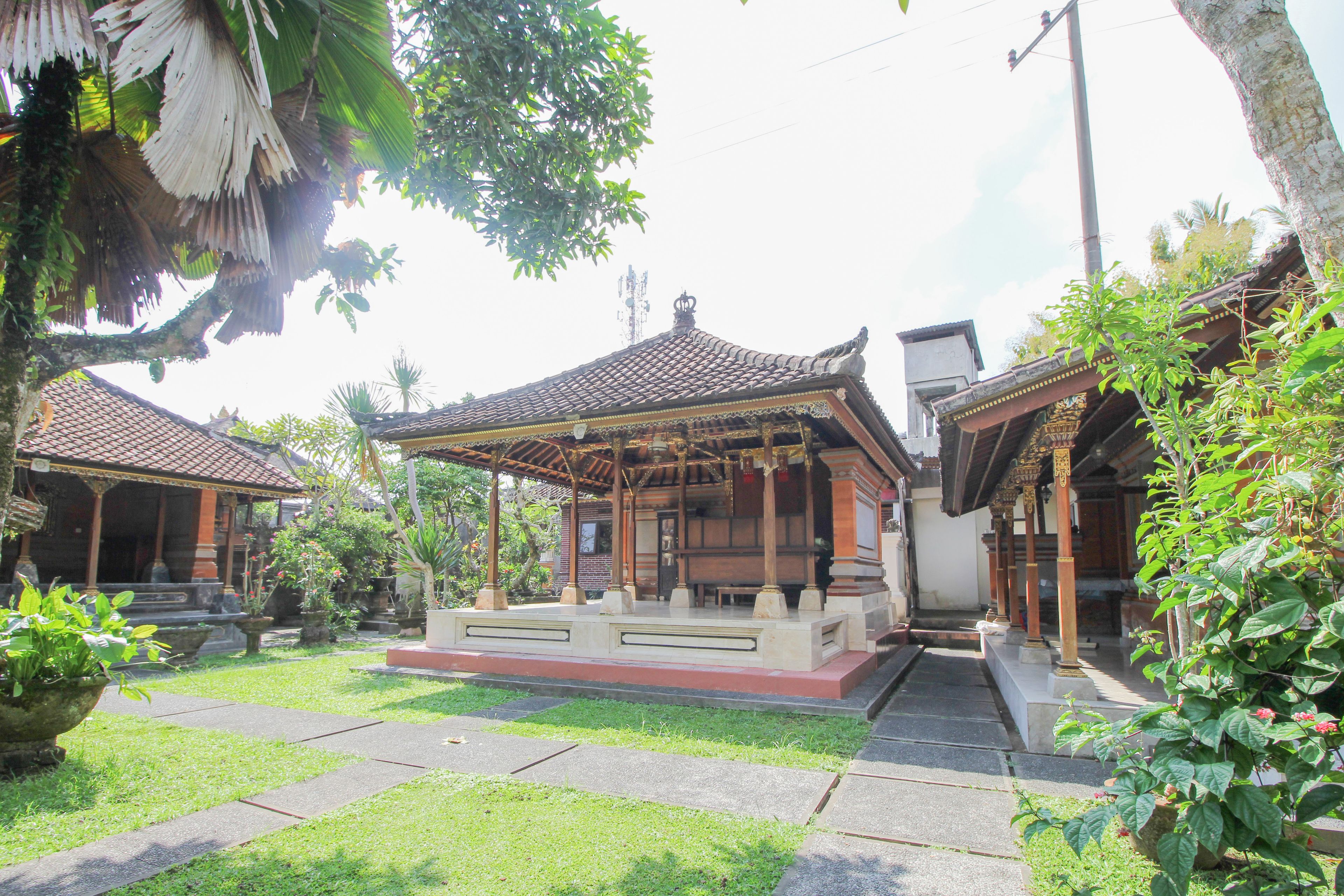 Lokasari Bungalows Spa & Gallery by Airy Rooms