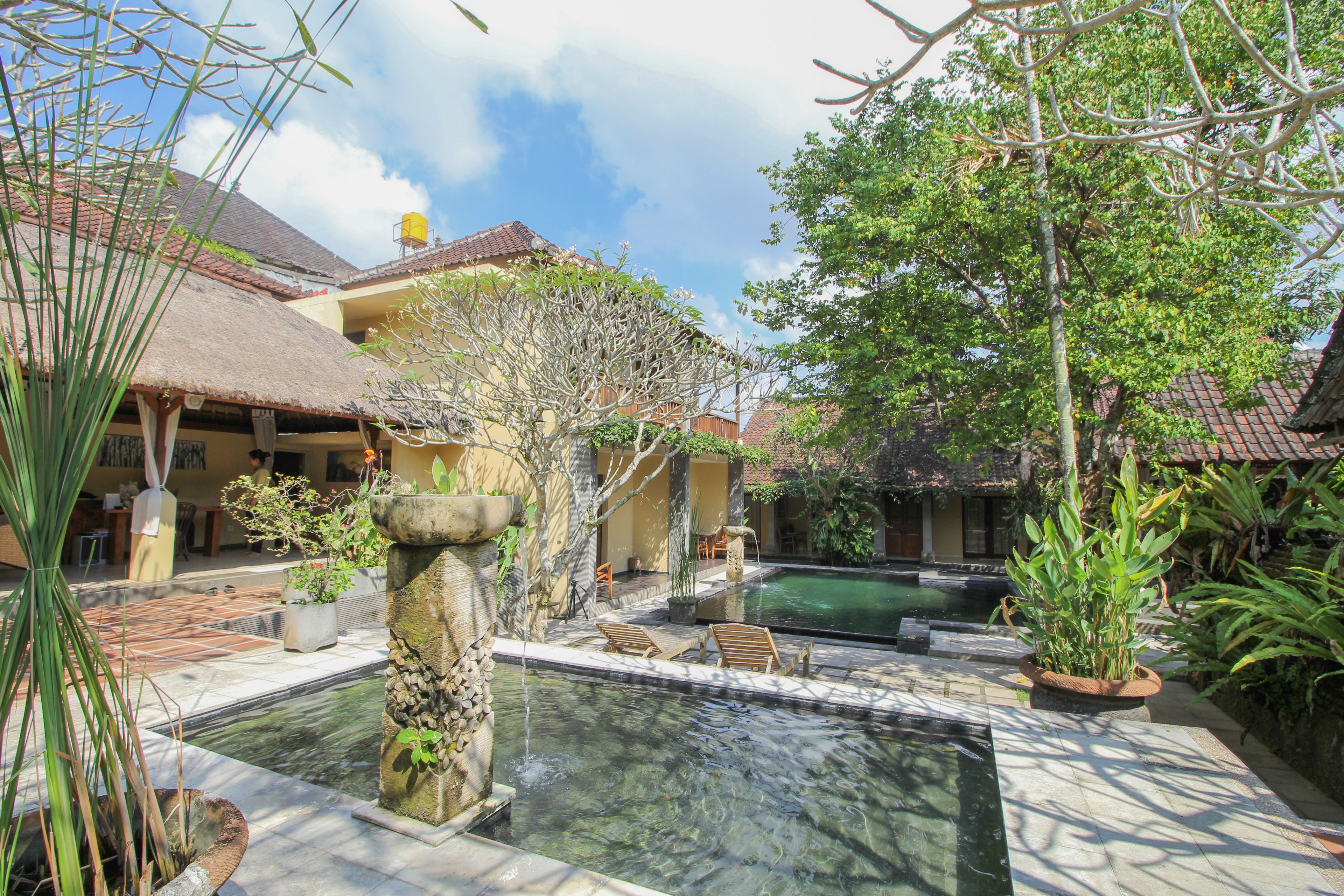 Lokasari Bungalows Spa & Gallery by Airy Rooms