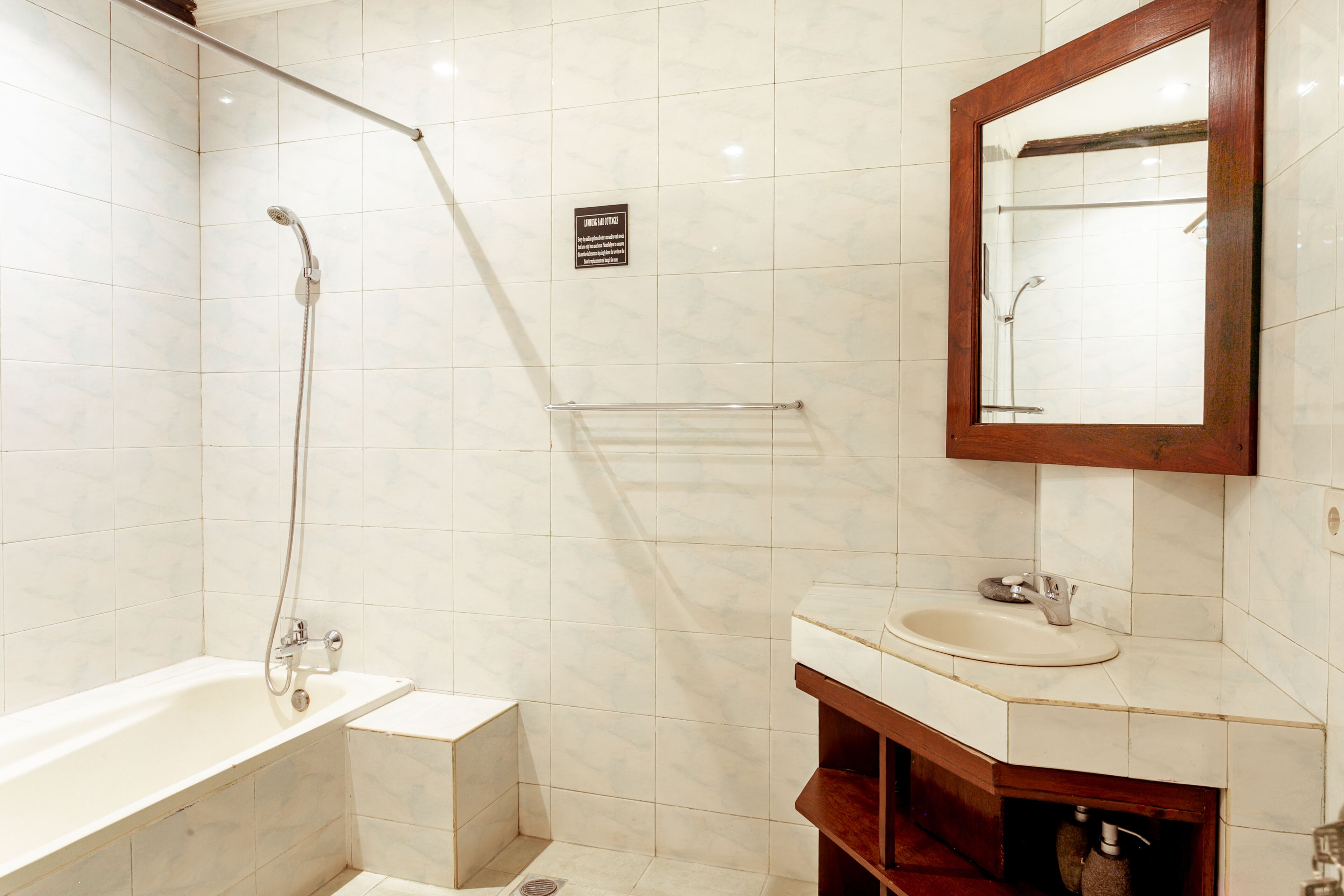 Lumbung Sari Hotel