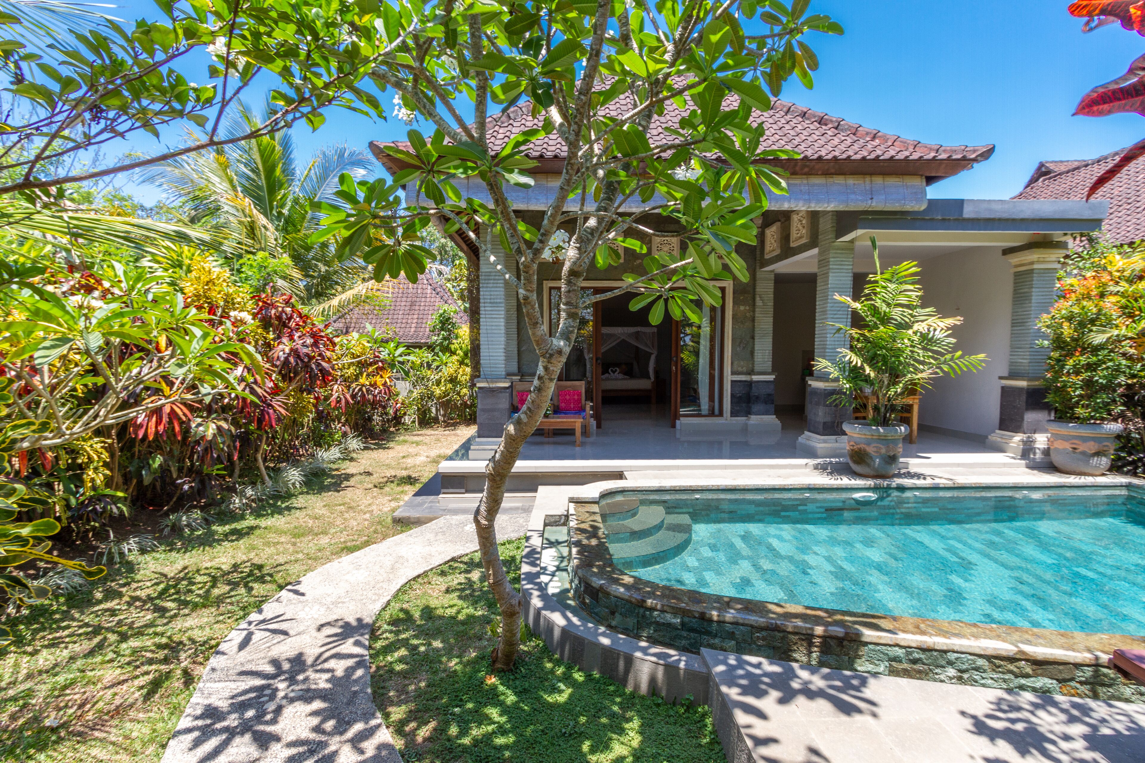 Maimai Sari House