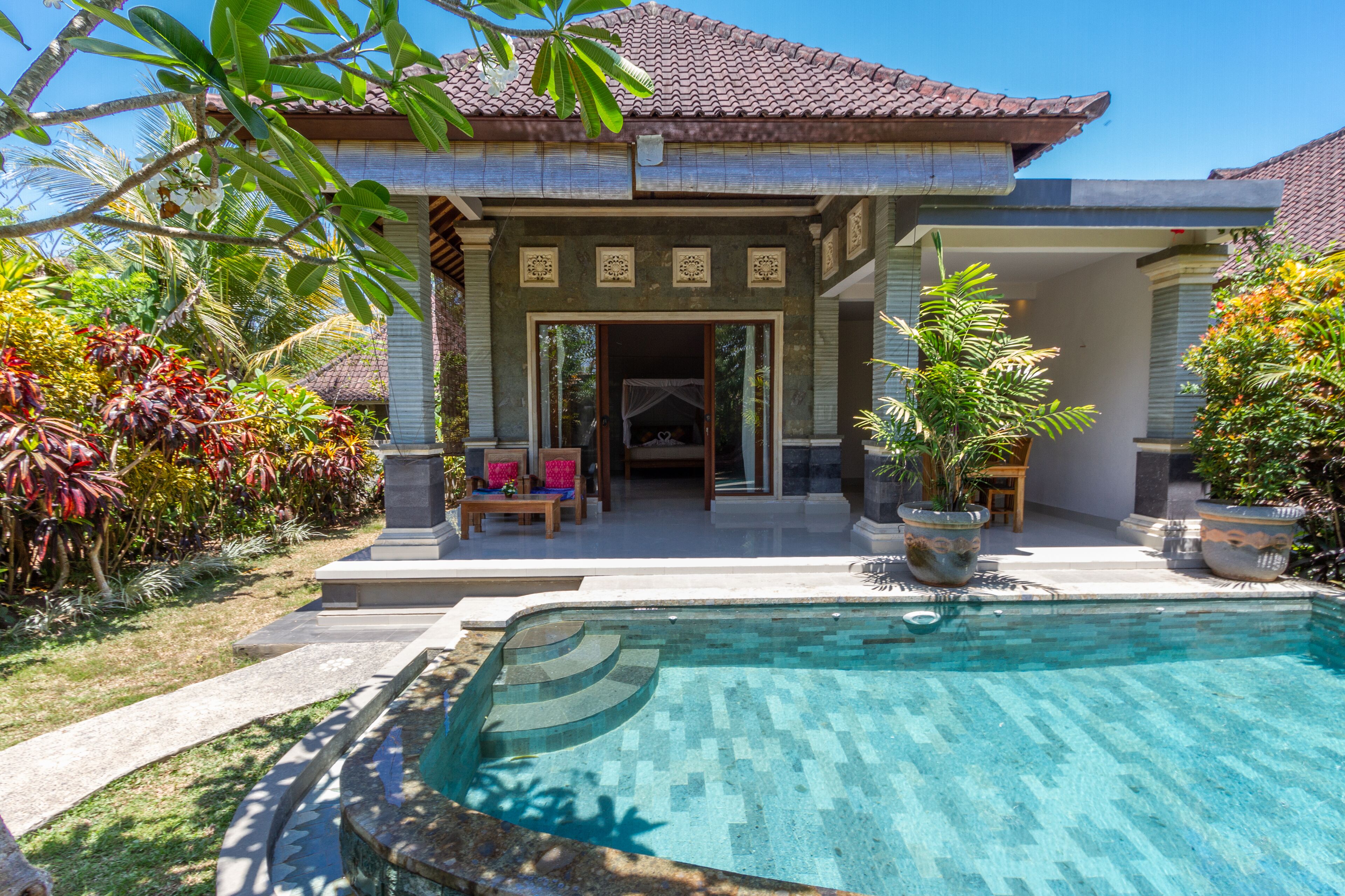 Maimai Sari House